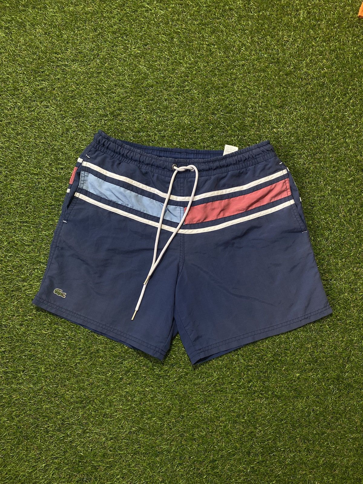 Lacoste Vintage Y2k Lacoste shorts streetwear casual style size S Size US 30 / EU 46 - 1 Thumbnail