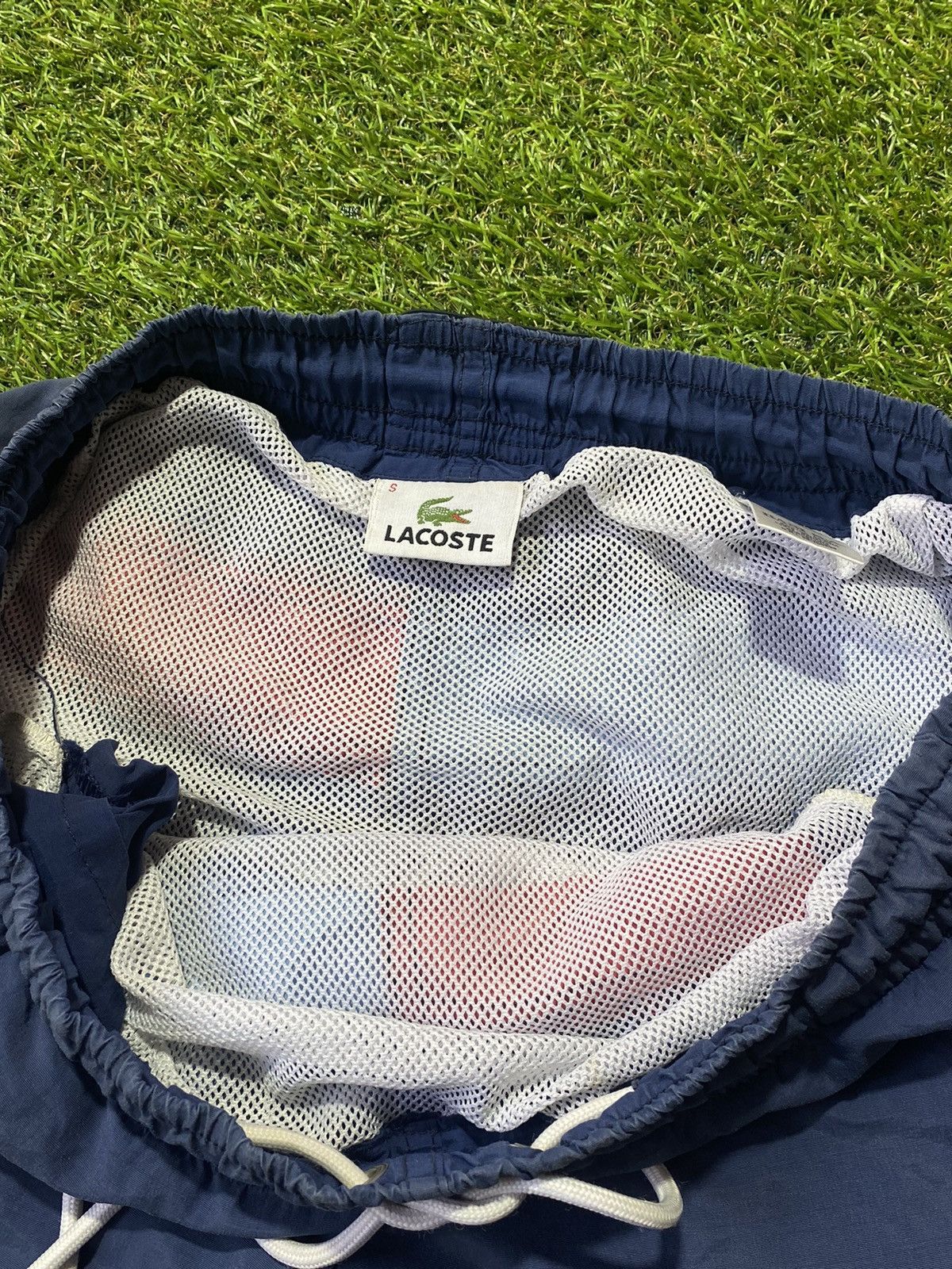 Lacoste Vintage Y2k Lacoste shorts streetwear casual style size S Size US 30 / EU 46 - 4 Thumbnail