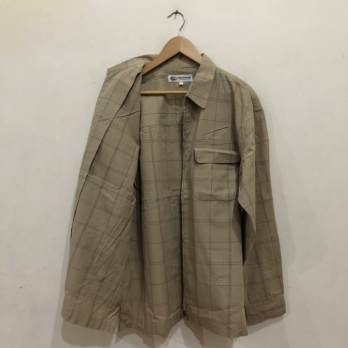 Japanese Brand Tartan Design Double Pocket Full Zipper Bear Surf Boards Size US L / EU 52-54 / 3 - 12 Thumbnail