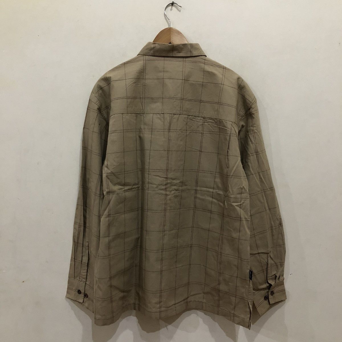 Japanese Brand Tartan Design Double Pocket Full Zipper Bear Surf Boards Size US L / EU 52-54 / 3 - 7 Thumbnail