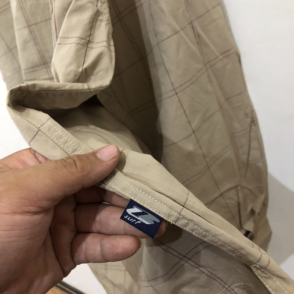 Japanese Brand Tartan Design Double Pocket Full Zipper Bear Surf Boards Size US L / EU 52-54 / 3 - 9 Thumbnail