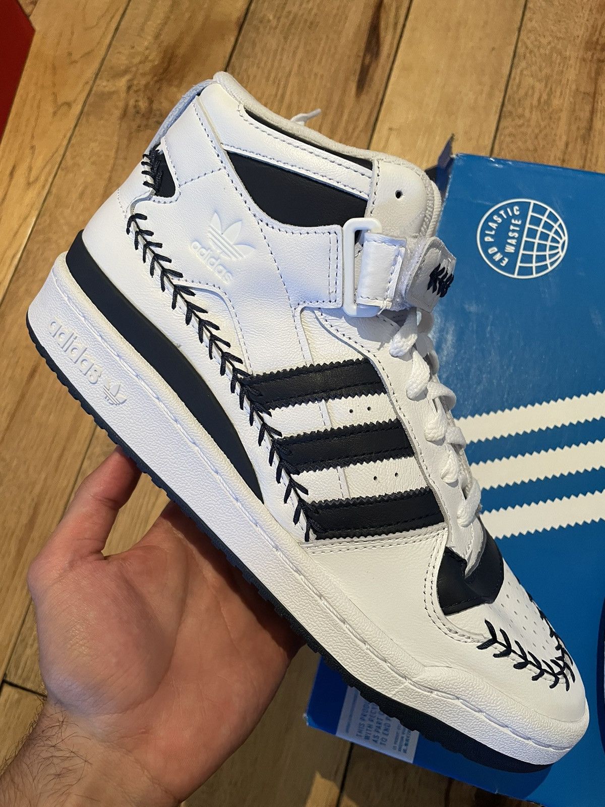 Adidas Adidas Forum Mid Baseball Aaron Judge Size US 9 / EU 42 - 2 Thumbnail