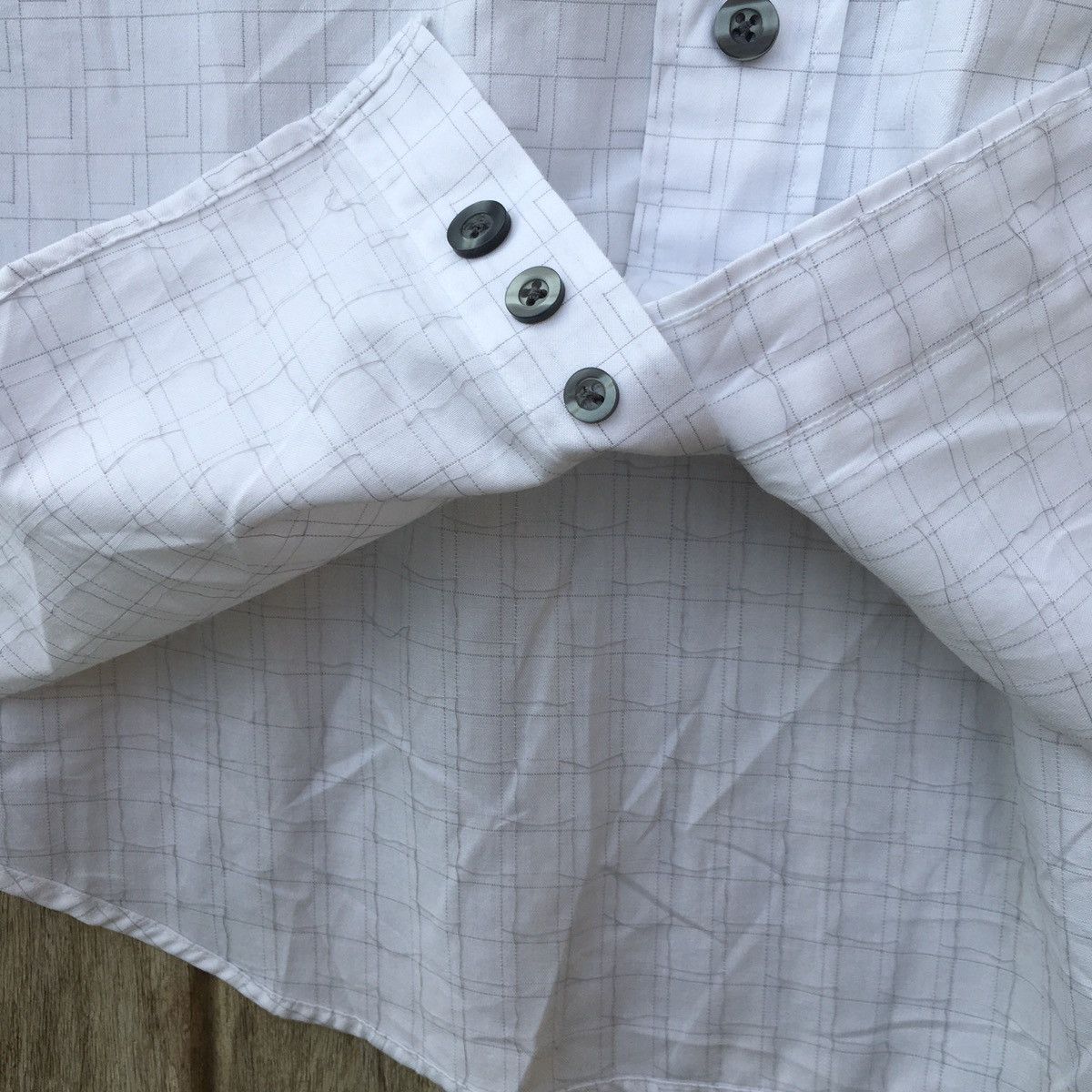 Vintage Vintage Yves Saint Laurent pour homme ERD GRUNGE SHIRT Size US XL / EU 56 / 4 - 5 Thumbnail