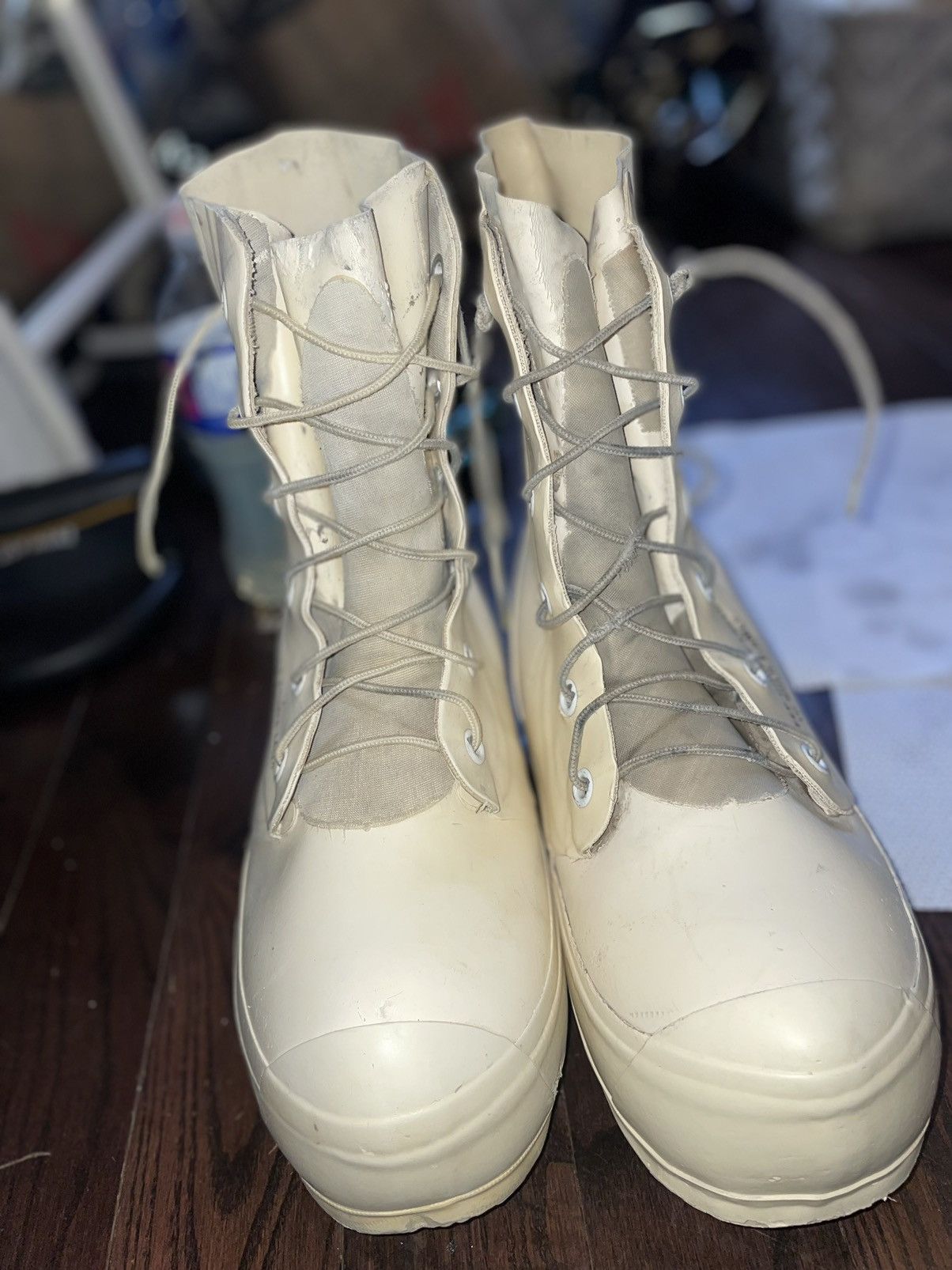 Military 80s White Bata Bunny Boots / Raf Runway Boot | Grailed