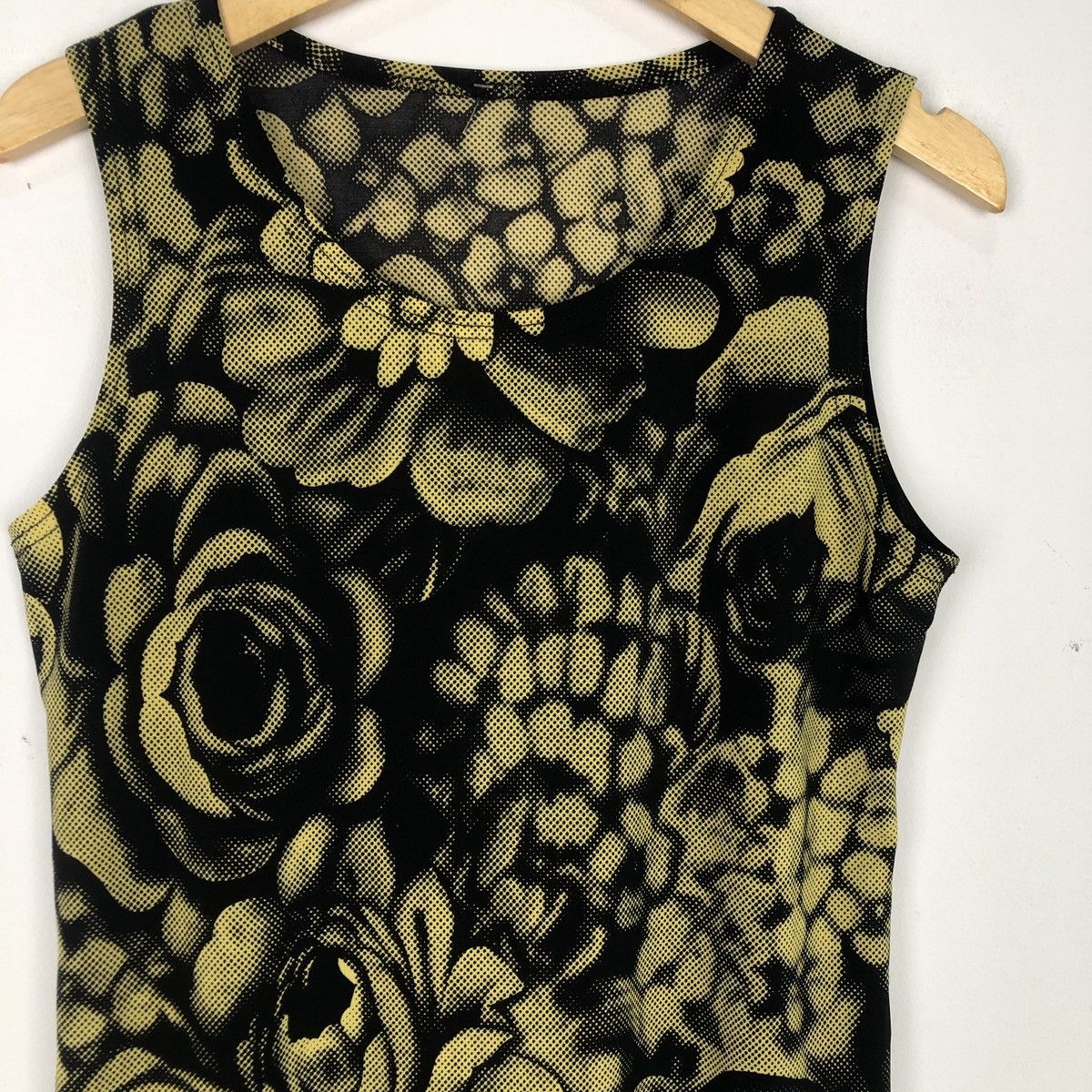 Y2K Yellow Flower Tank Top
