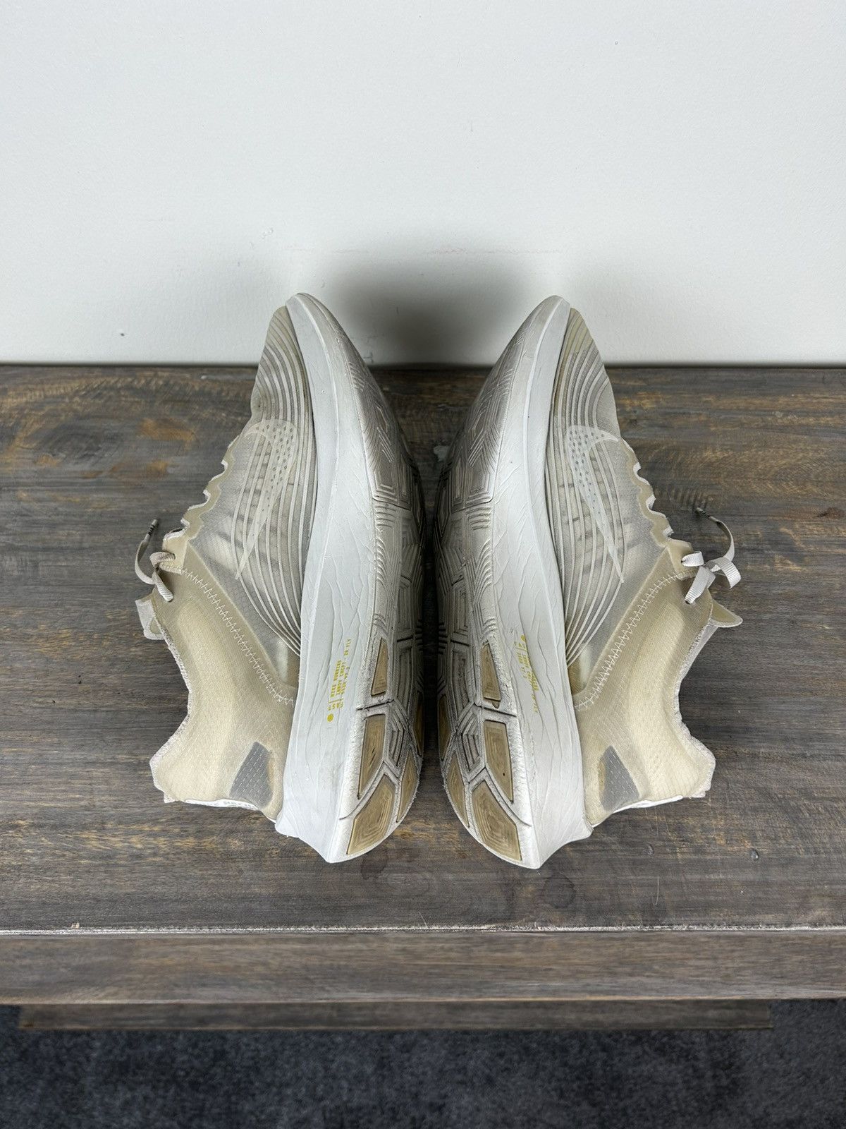 Nike Nike Zoom Fly Beige Size US 12 / EU 45 - 5 Thumbnail