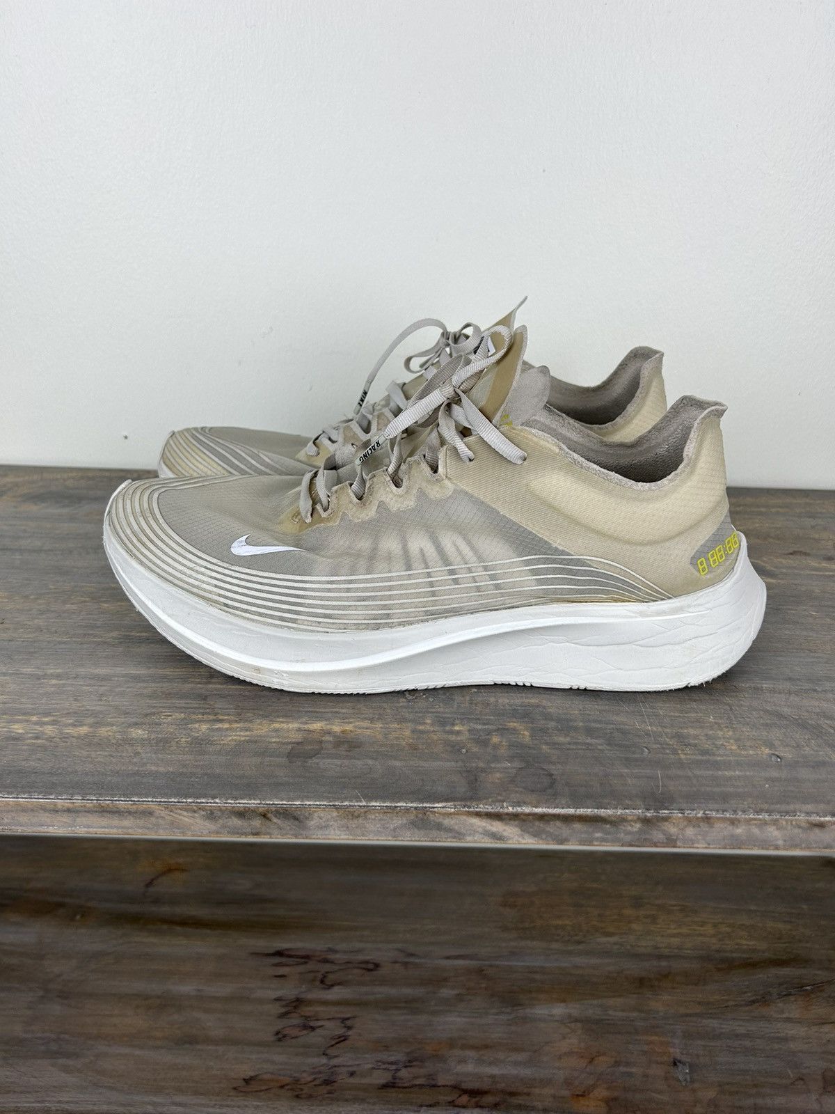 Nike Nike Zoom Fly Beige Size US 12 / EU 45 - 3 Thumbnail