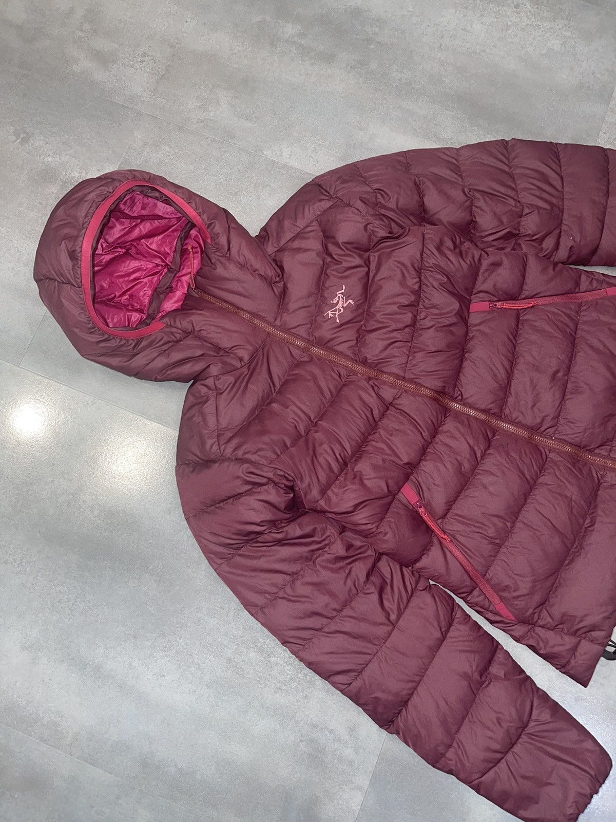Arc'teryx Arc'Teryx Cerium Lt Hoody Technical Burgundy Puffer Jacket Size S / US 4 / IT 40 - 5 Thumbnail