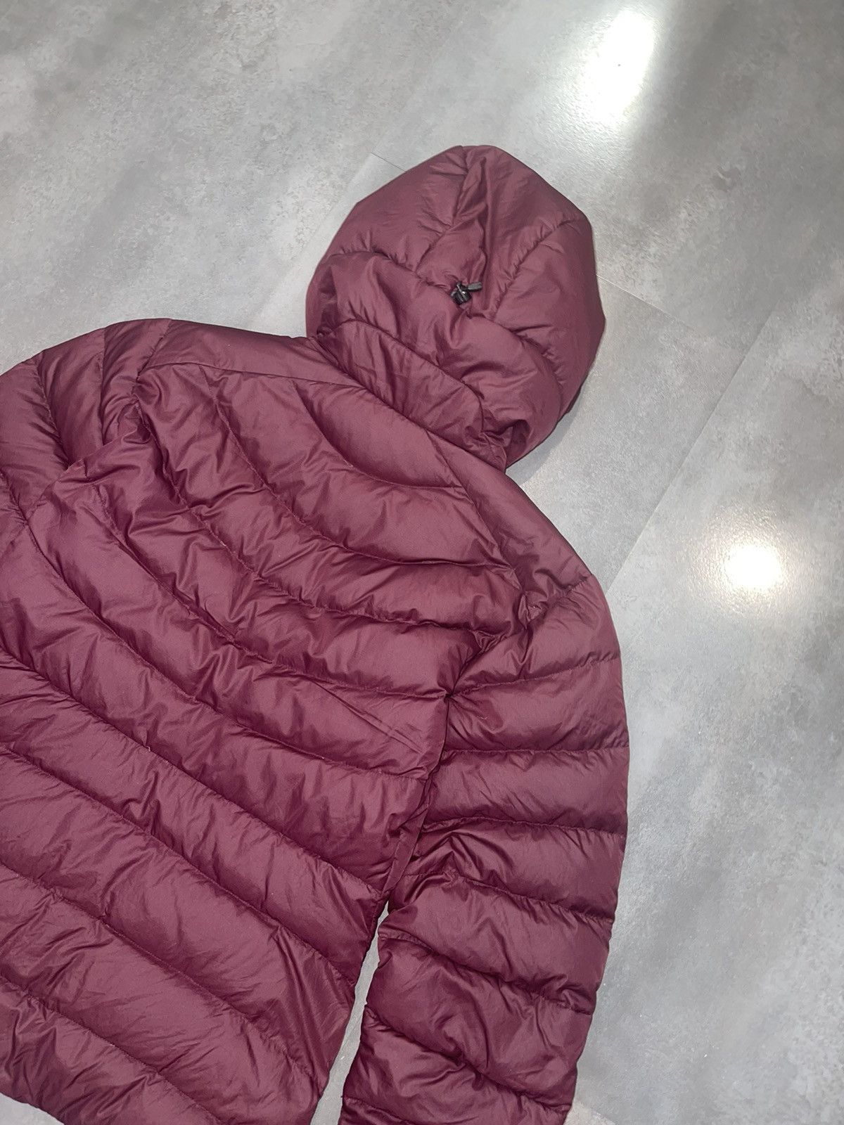 Arc'teryx Arc'Teryx Cerium Lt Hoody Technical Burgundy Puffer Jacket Size S / US 4 / IT 40 - 10 Thumbnail