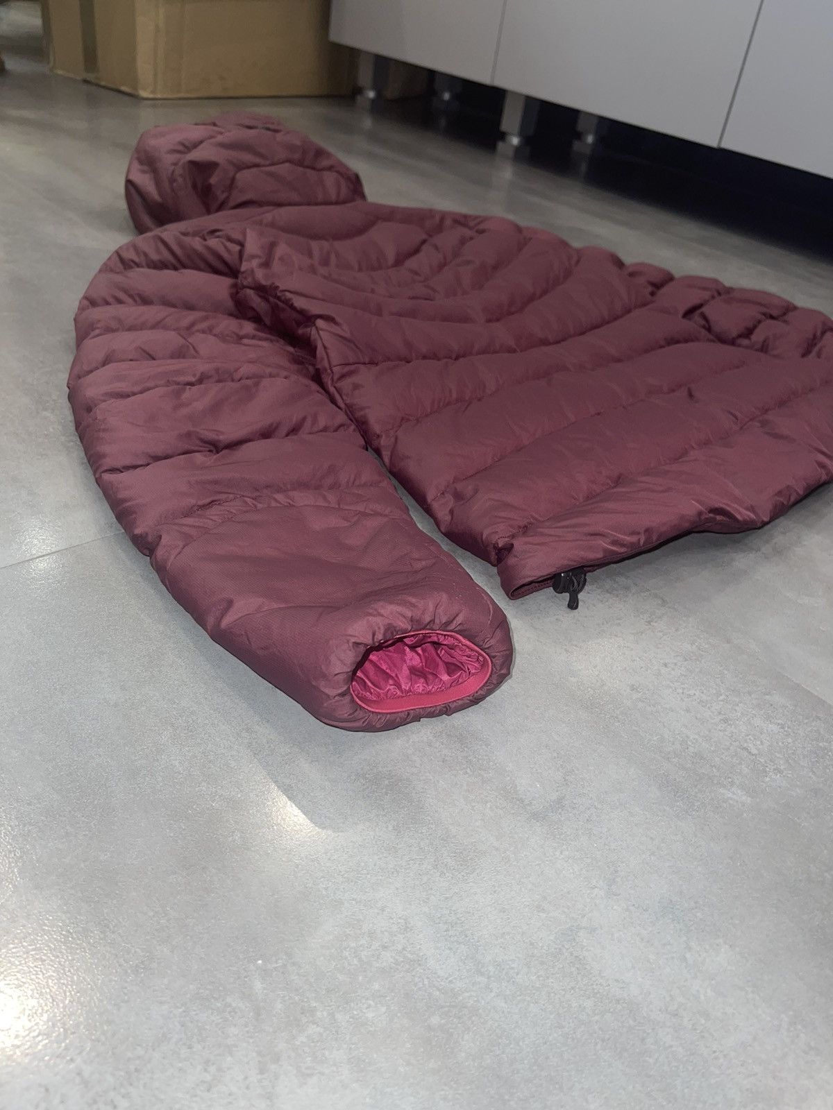 Arc'teryx Arc'Teryx Cerium Lt Hoody Technical Burgundy Puffer Jacket Size S / US 4 / IT 40 - 9 Thumbnail