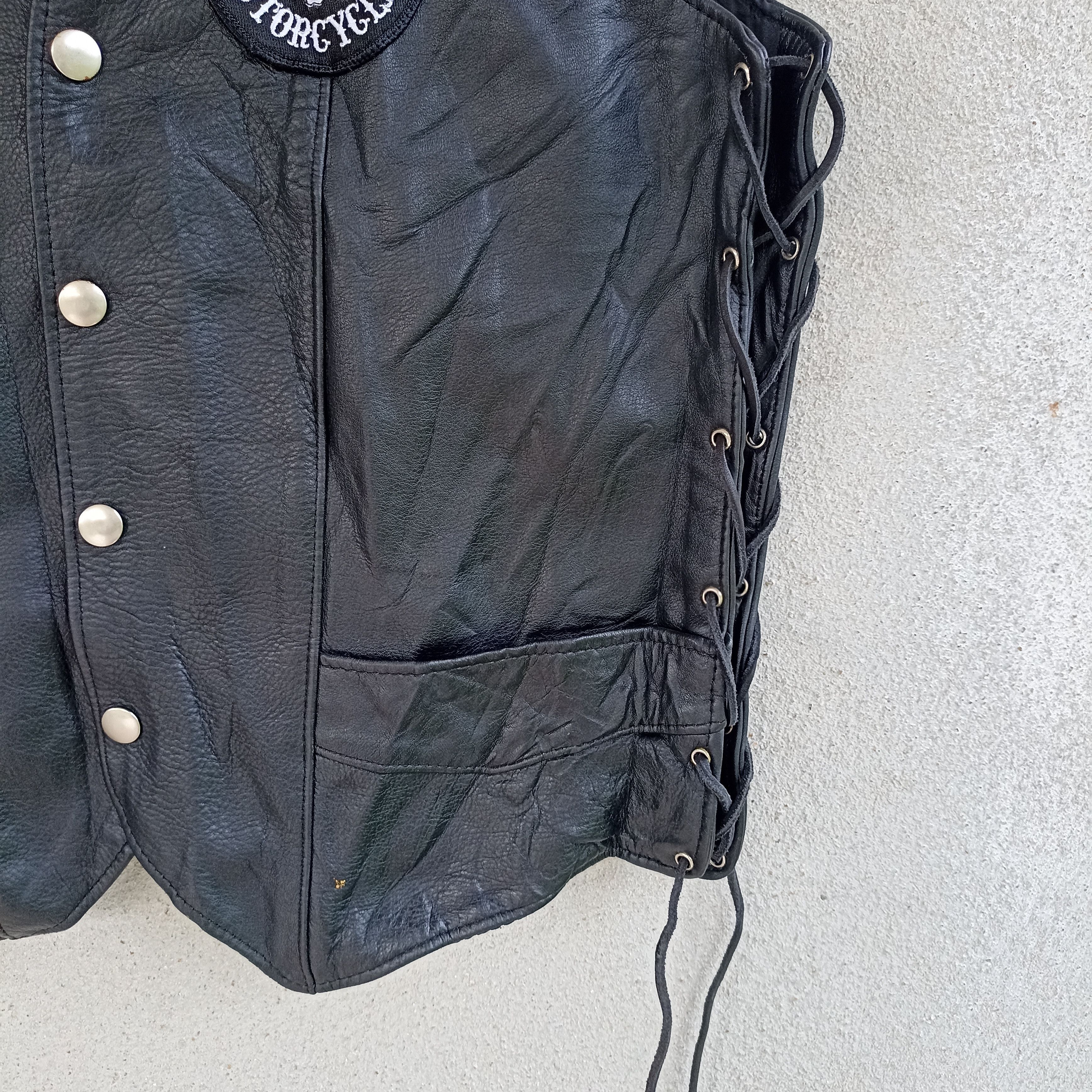 Leather CoolBros Motorcycle Skull Leather Black Vest Size US L / EU 52-54 / 3 - 8 Thumbnail