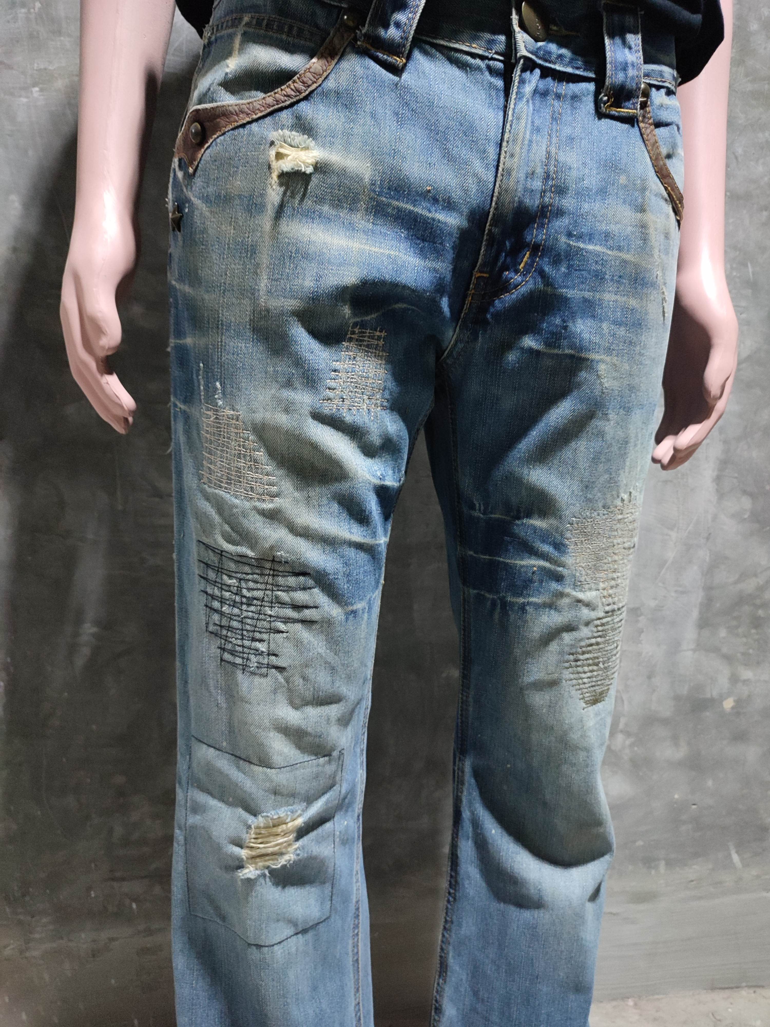 Japanese Brand 🔥Big Train Japanese Distressed Bootcut/ Flared Denim Size US 34 / EU 50 - 2 Thumbnail