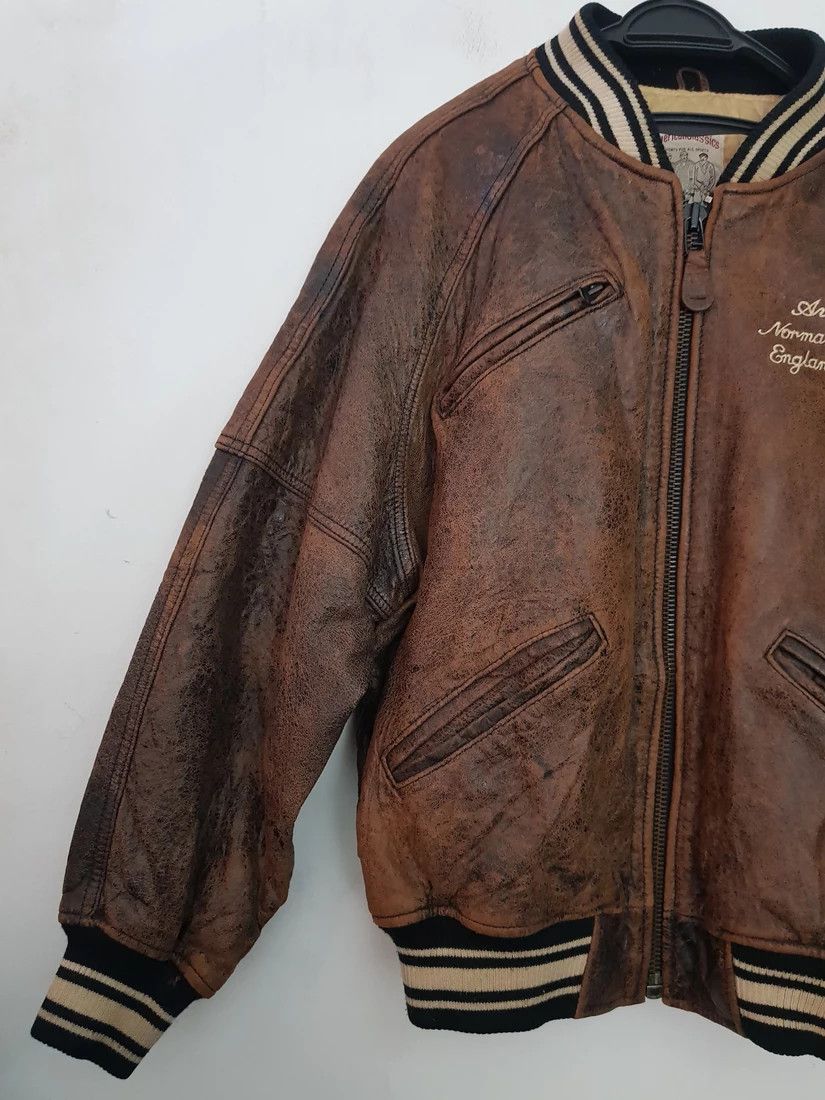 Avirex Vintage Avirex USA Varsity Leather Size US M / EU 48-50 / 2 - 5 Thumbnail