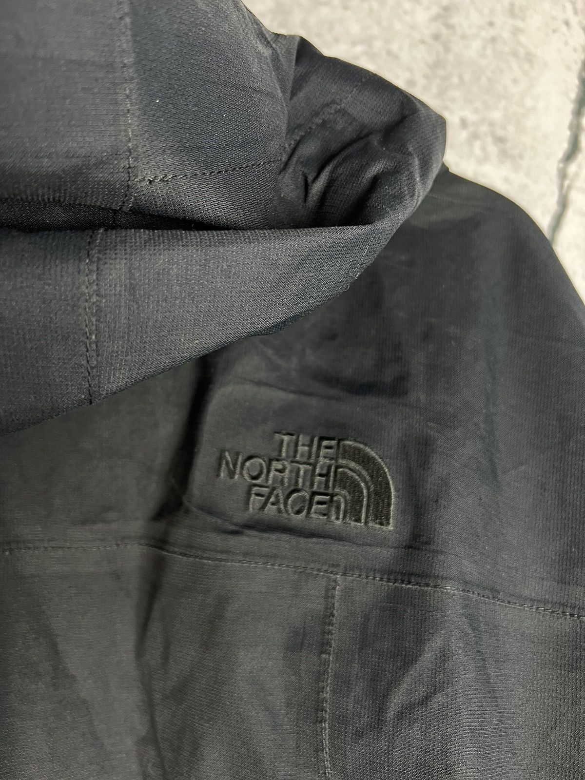 The North Face The North Face all black logo hyvent jacket Size US XL / EU 56 / 4 - 4 Thumbnail