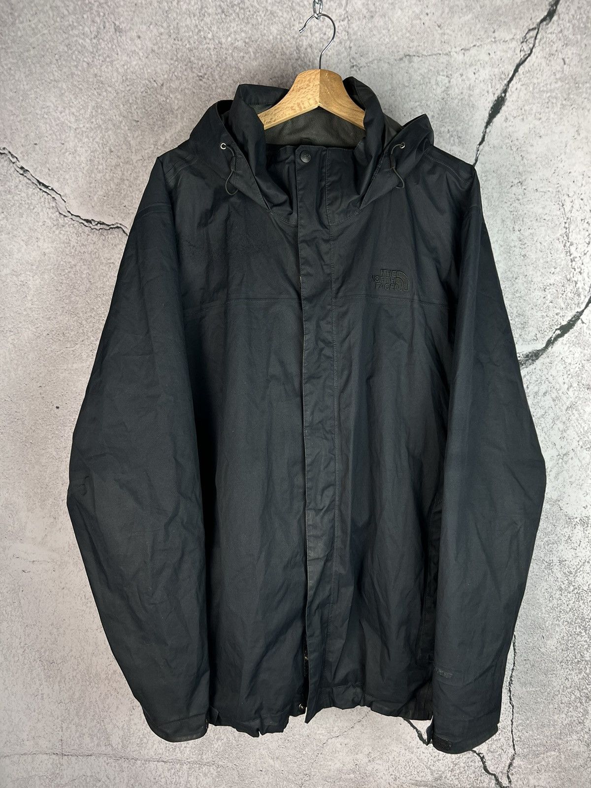 The North Face The North Face all black logo hyvent jacket Size US XL / EU 56 / 4 - 1 Thumbnail