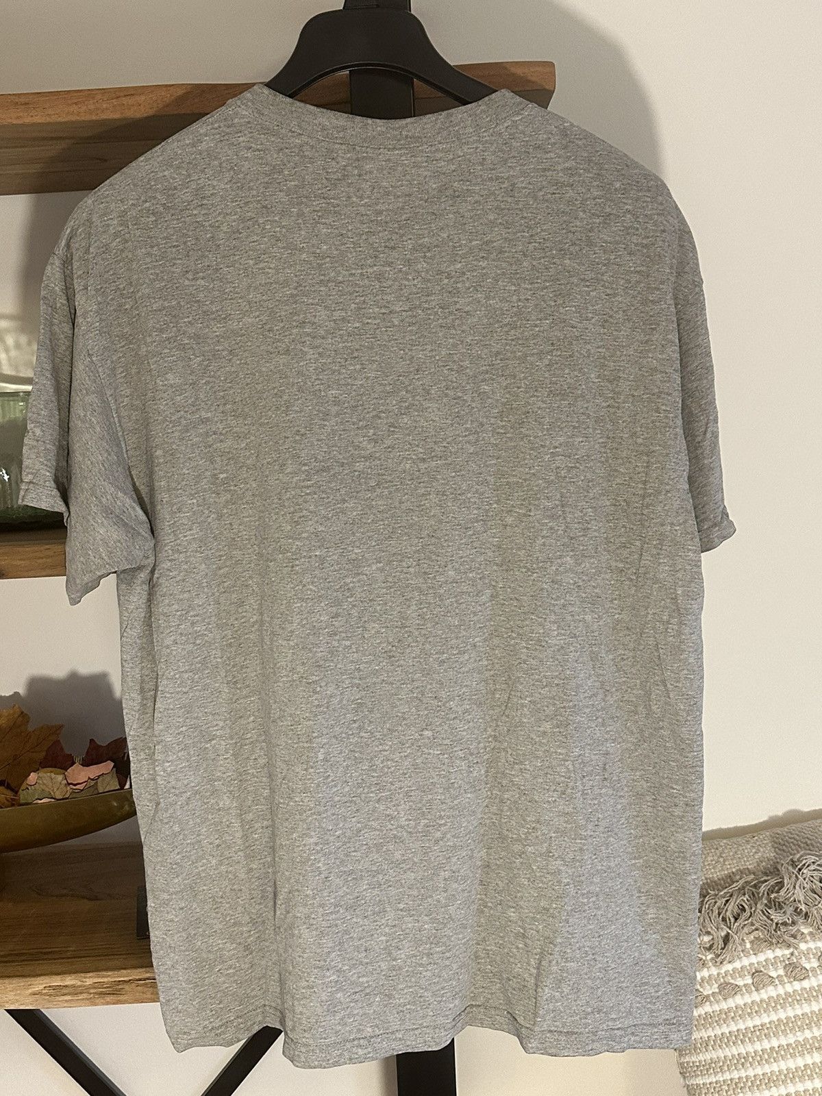 Nike × Vintage Vintage 90s Nike Y2K Embroidered Swoosh Grey T-Shirt logo Size US L / EU 52-54 / 3 - 6 Thumbnail