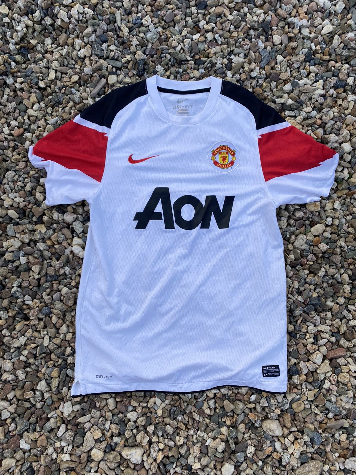 Nike Nike Manchester United 2010-2011 soccer football Jersey | Grailed