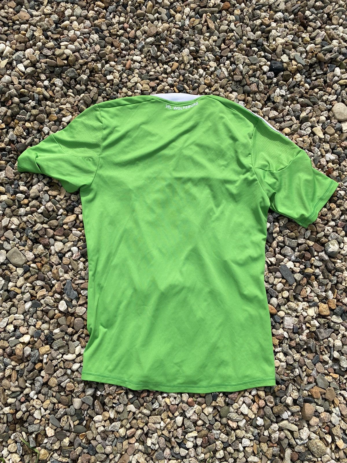 Adidas Adidas Wolfsburg vintage soccer jersey Size US M / EU 48-50 / 2 - 2 Thumbnail