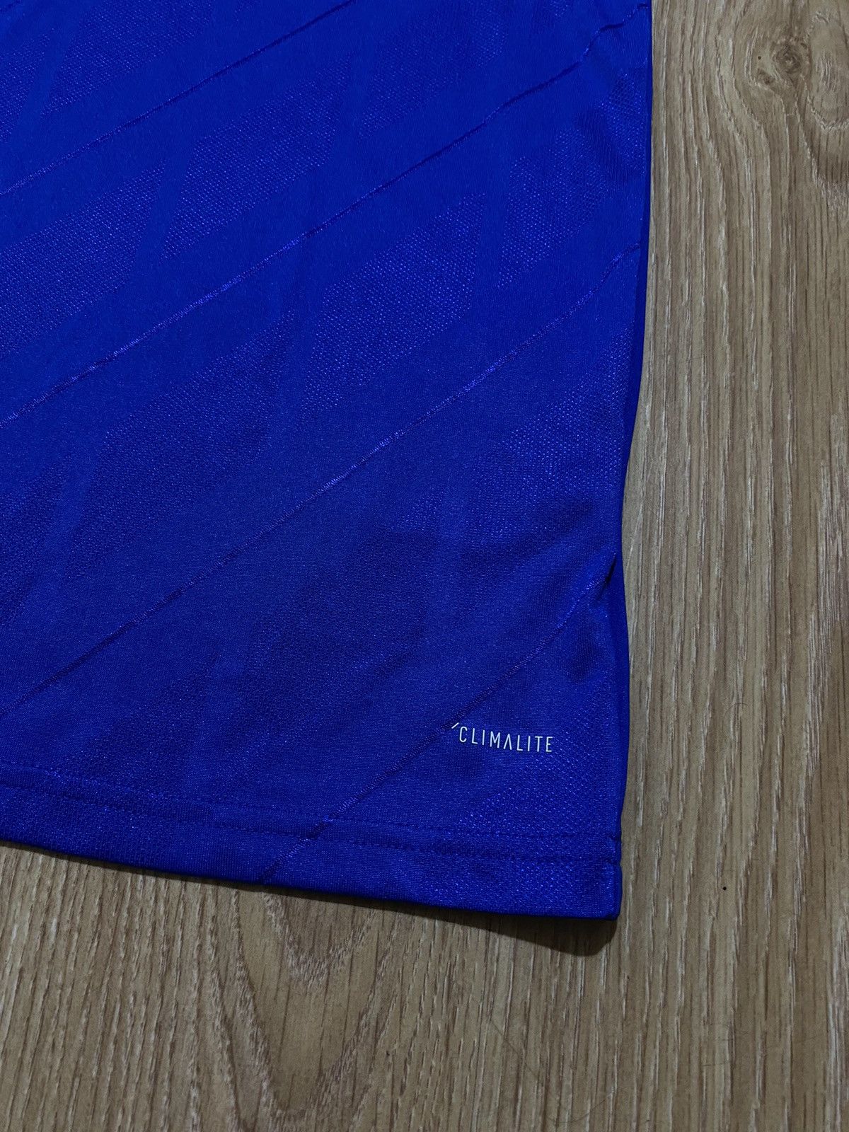 Adidas Leicester football club jersey adidas 2018 Size US S / EU 44-46 / 1 - 3 Thumbnail