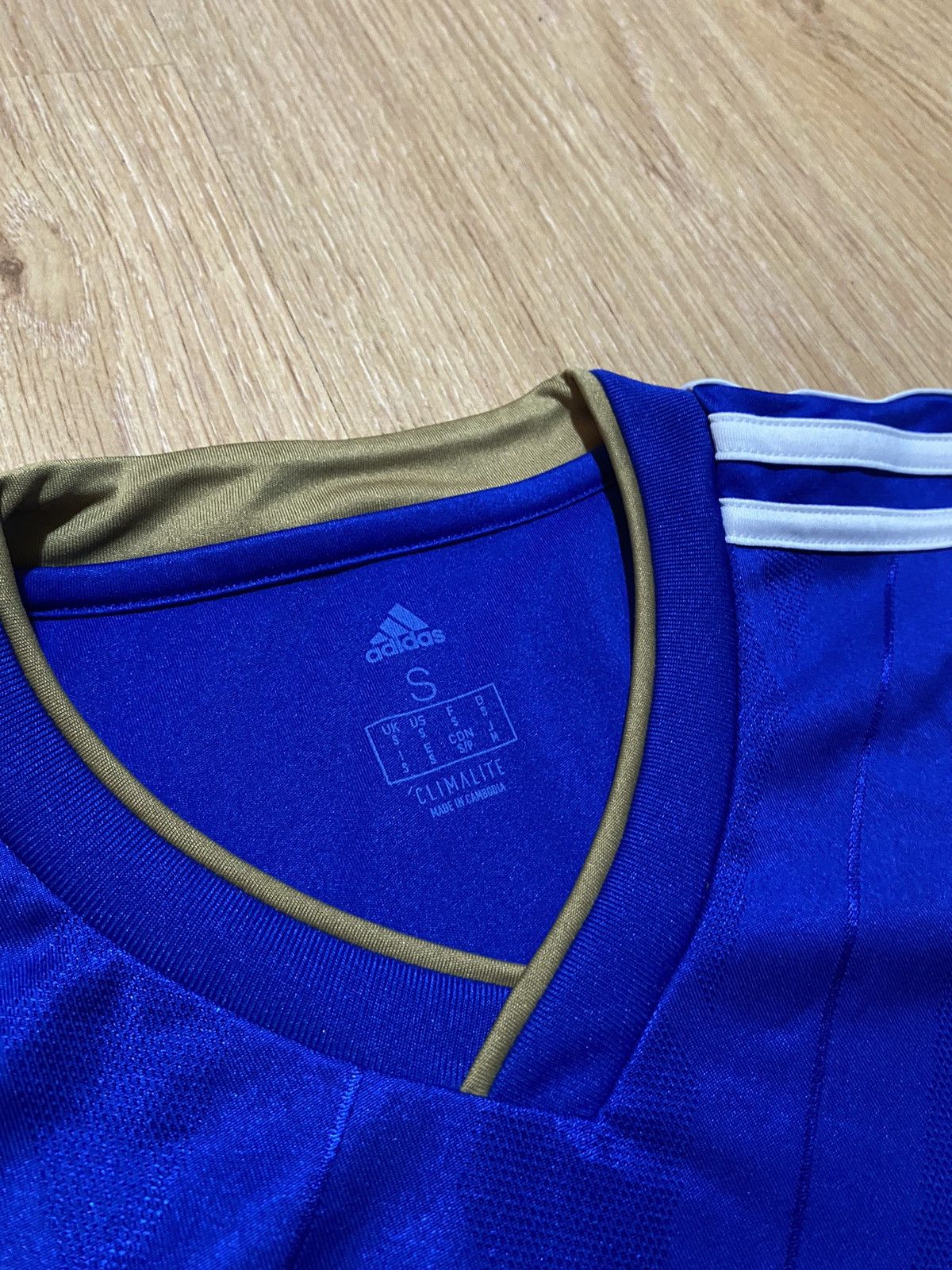 Adidas Leicester football club jersey adidas 2018 Size US S / EU 44-46 / 1 - 4 Thumbnail