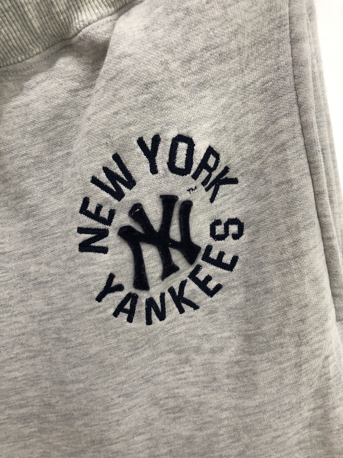 MLB New York Yankees Trainer Sweatshirt & Sweatpants Size US L / EU 52-54 / 3 - 8 Thumbnail