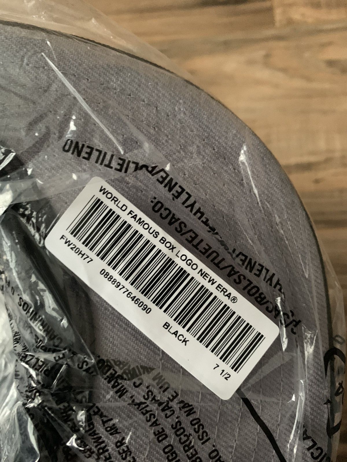 Supreme Supreme World Famous Box Logo New Era Size ONE SIZE - 6 Thumbnail