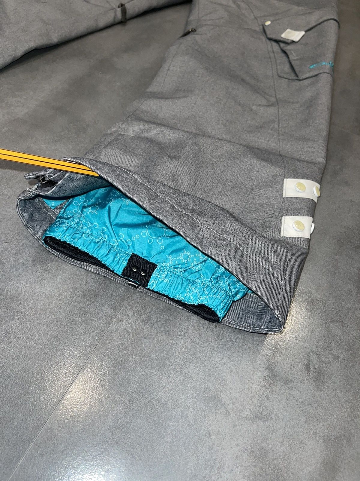 Oakley Oakley Technical Cargo Grey White Ski Pants Size US 30 / EU 46 - 12 Thumbnail