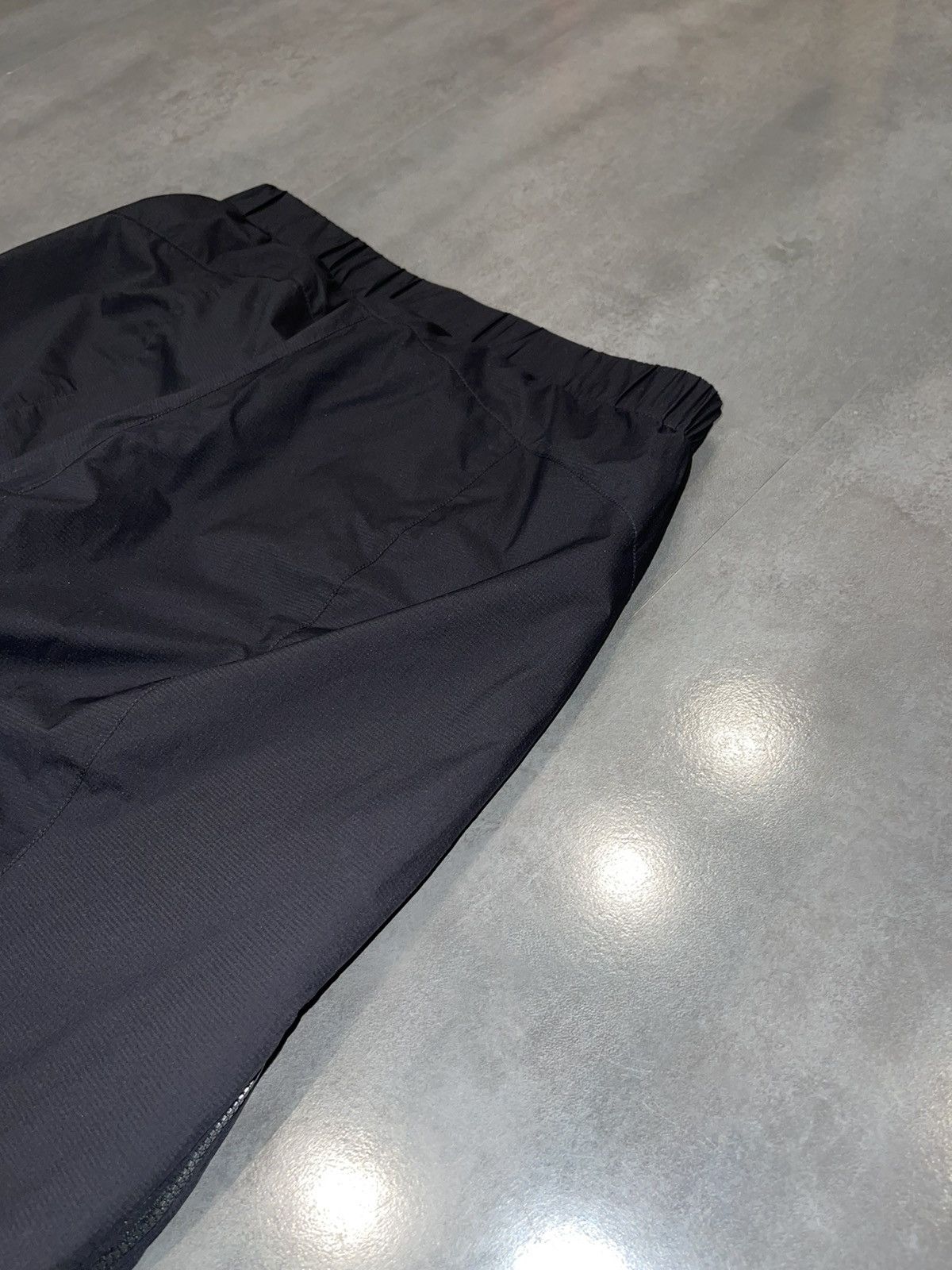 Arc'teryx !DS! Arc'Teryx Atom Lt Technical Zipped Black Puffer Pants Size US 30 / EU 46 - 15 Thumbnail