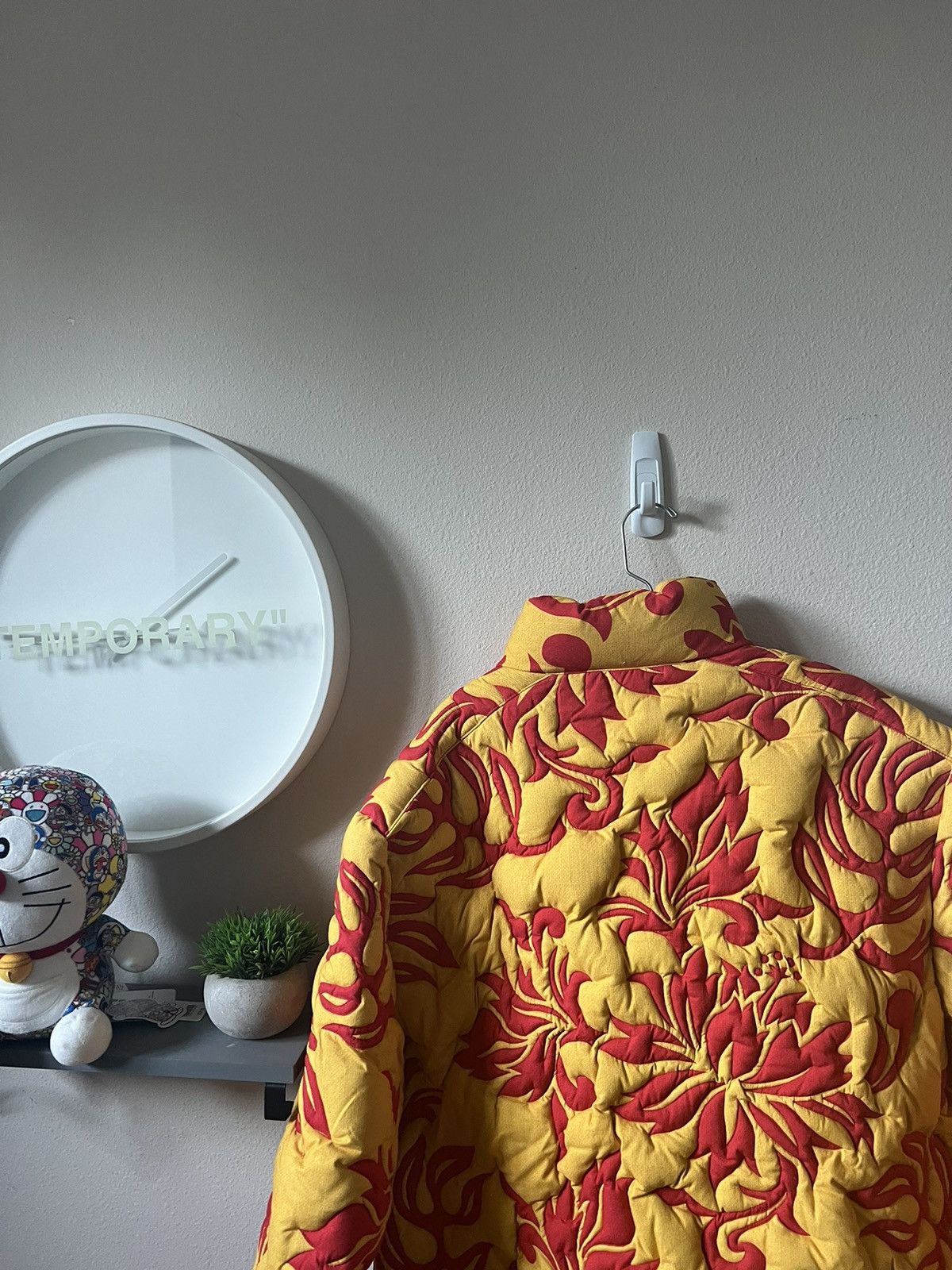 ERL ERL Printed Quilted Puffer Jacket in Tropical Flowers Size US L / EU 52-54 / 3 - 7 Thumbnail