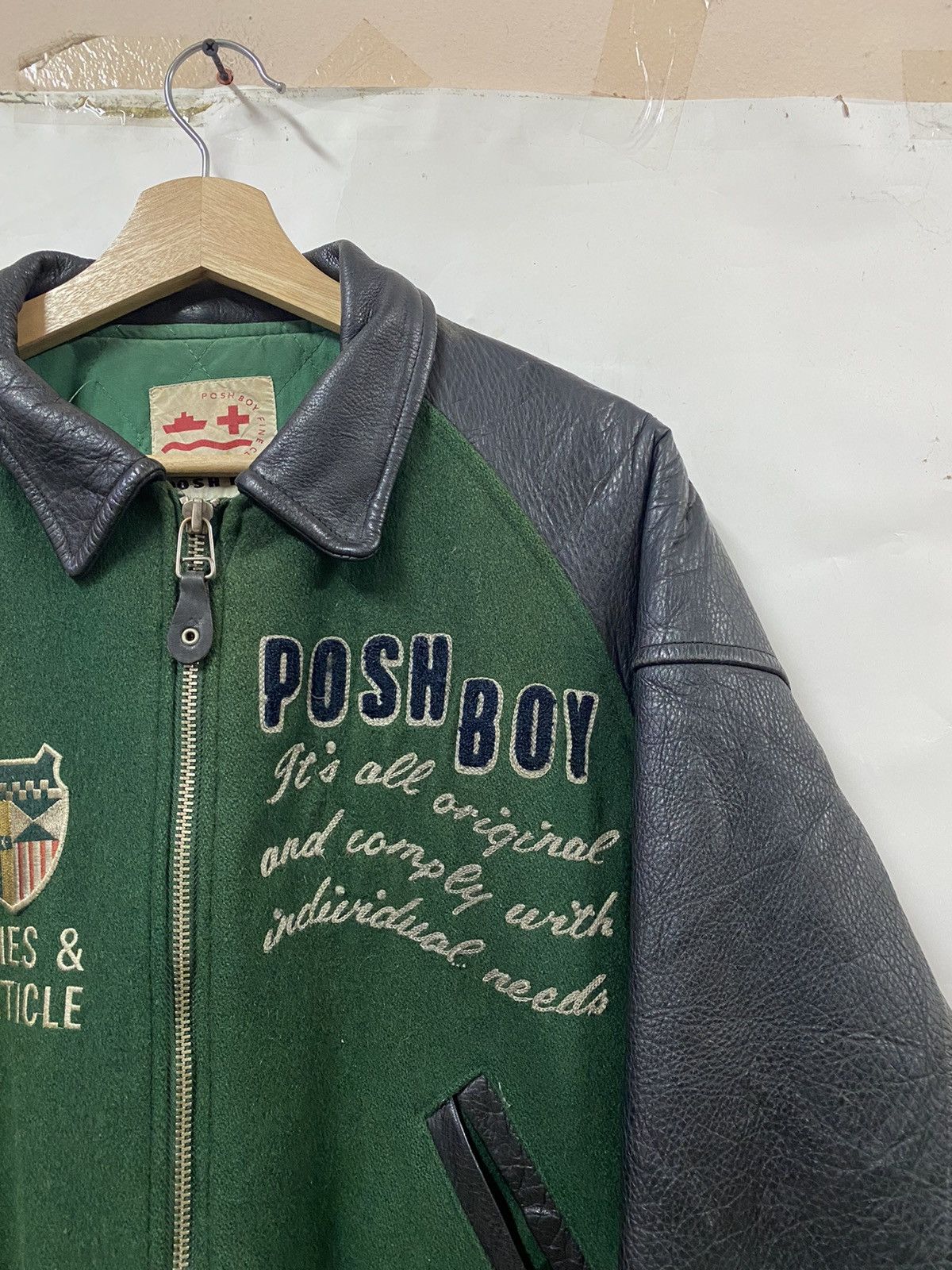 Vintage Vtg🔥Posh Boy Embroidery Patch Varsity Sleeve Leather Jacket Size US L / EU 52-54 / 3 - 8 Thumbnail