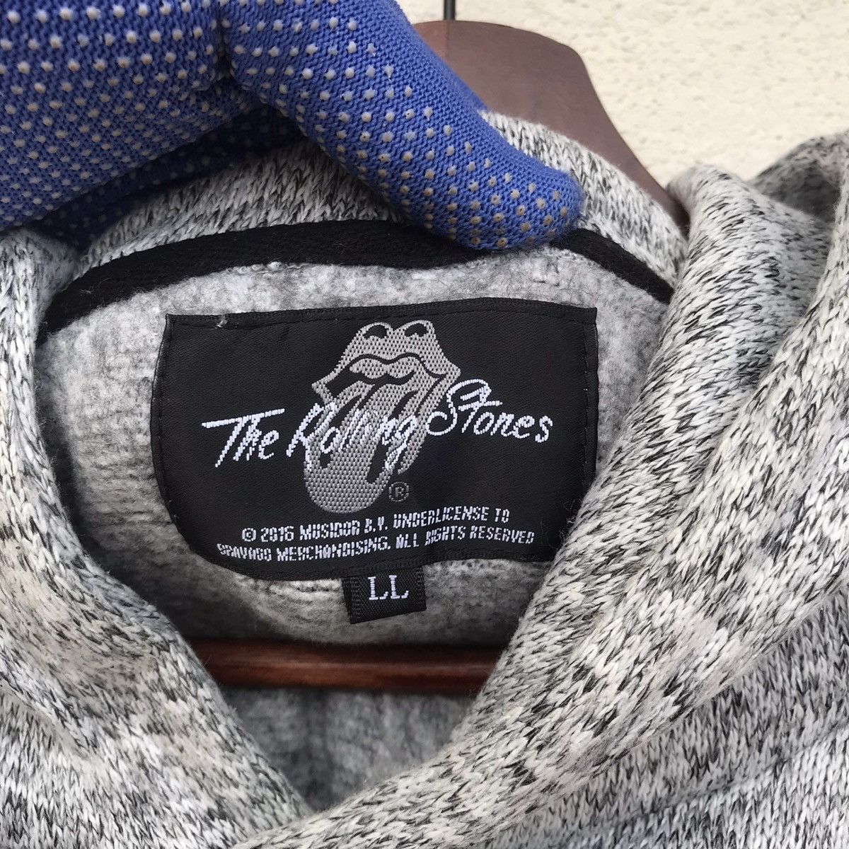Band Tees The rolling stones plain hoodie rivetted plate Size US M / EU 48-50 / 2 - 8 Thumbnail