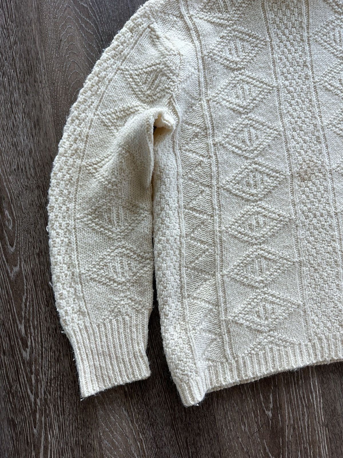 Vintage 1960s Turtle-Neck Knit Patterned Sweater Size US S / EU 44-46 / 1 - 3 Thumbnail