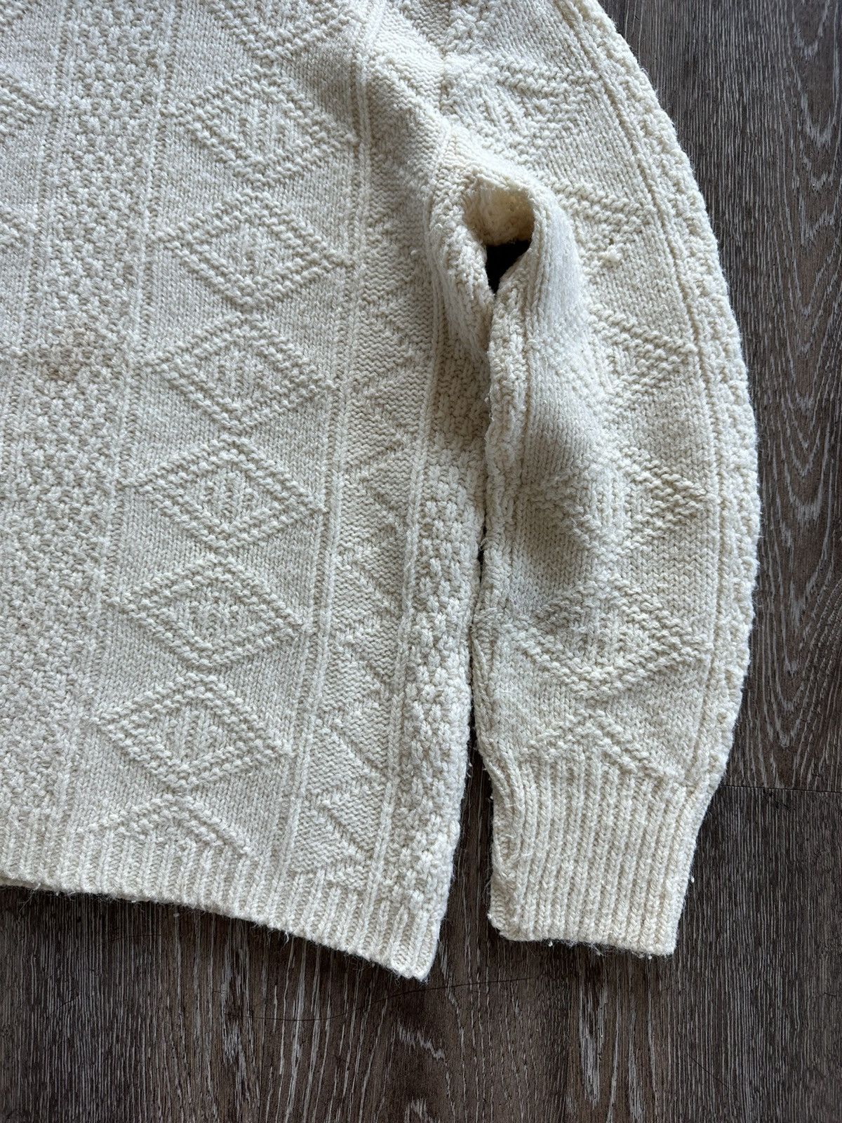 Vintage 1960s Turtle-Neck Knit Patterned Sweater Size US S / EU 44-46 / 1 - 2 Thumbnail