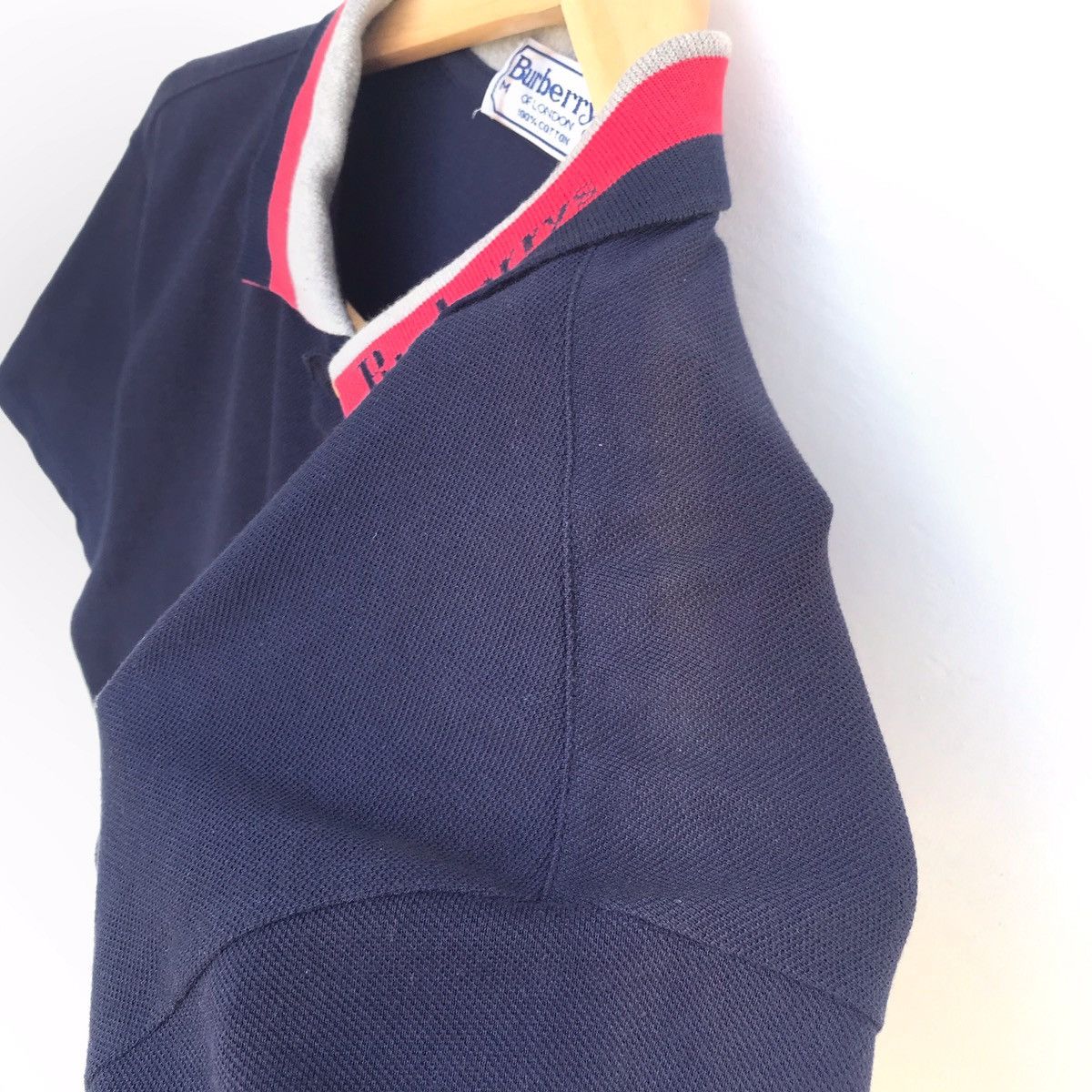 Burberry Rare Vintage Burberry polo Name spell out novacheck Size US M / EU 48-50 / 2 - 5 Thumbnail