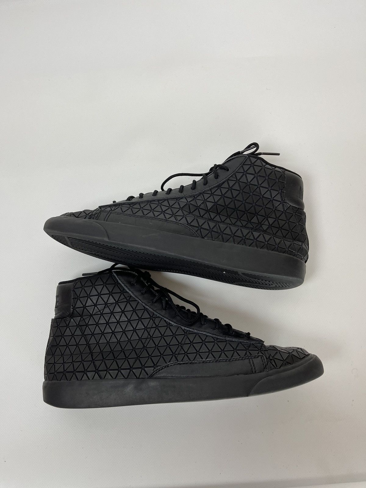 Nike Nike Blazer Mid Metric Black | Black 2017 hi top sneakers Size US 9 / EU 42 - 4 Thumbnail