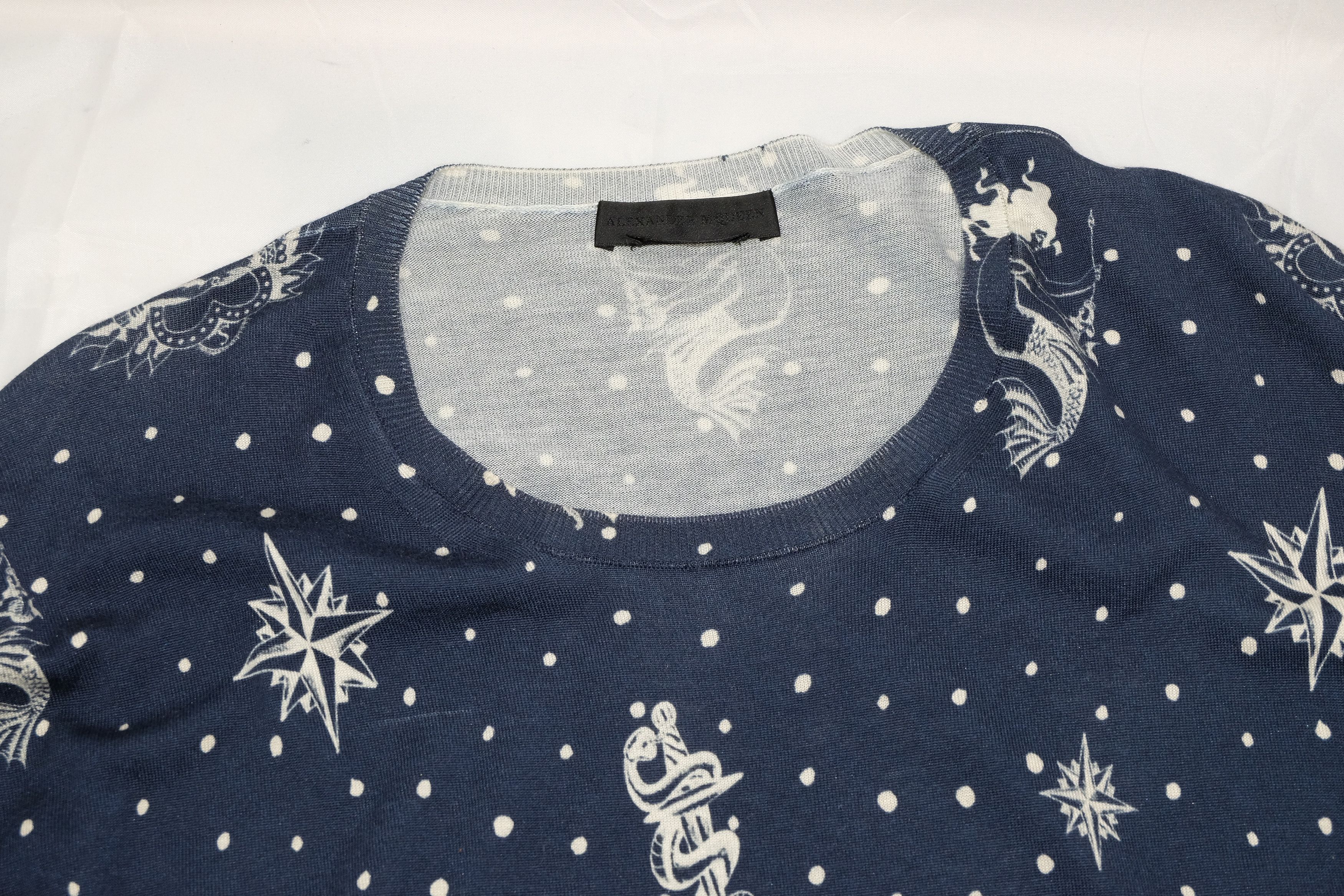 Alexander McQueen Alexander Mcqueen Print Blue Knit Light Thin Aquamarine Size US L / EU 52-54 / 3 - 3 Thumbnail