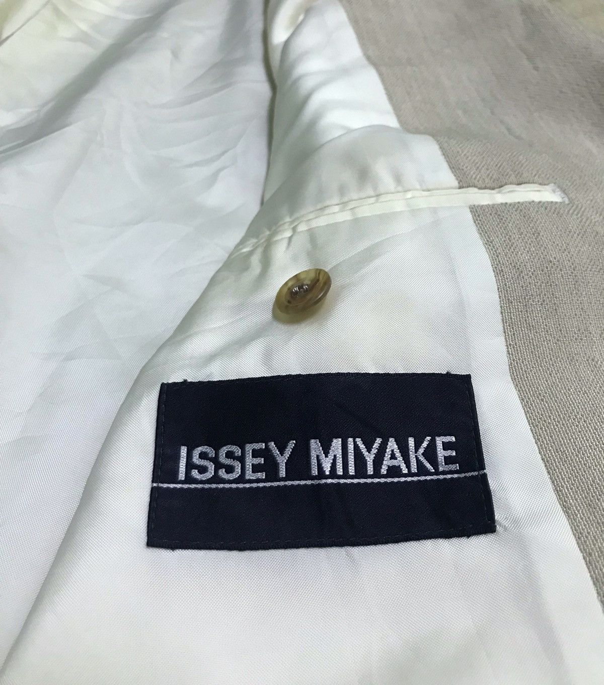 Issey Miyake Issey Miyake coat Size US L / EU 52-54 / 3 - 3 Thumbnail