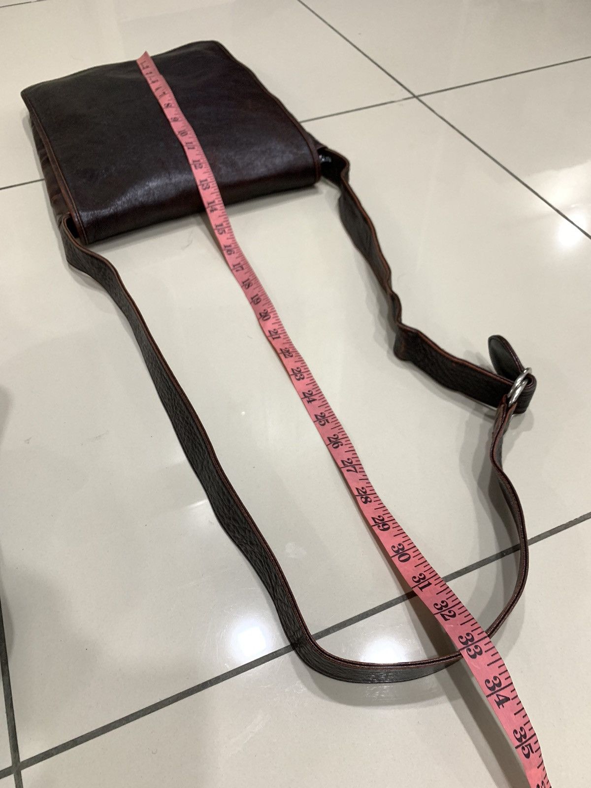 Masaki Matsushima MASAKI MATSUSHIMA ADJUSTABLE FULL LEATHER MESSENGER BAG Size ONE SIZE - 4 Thumbnail