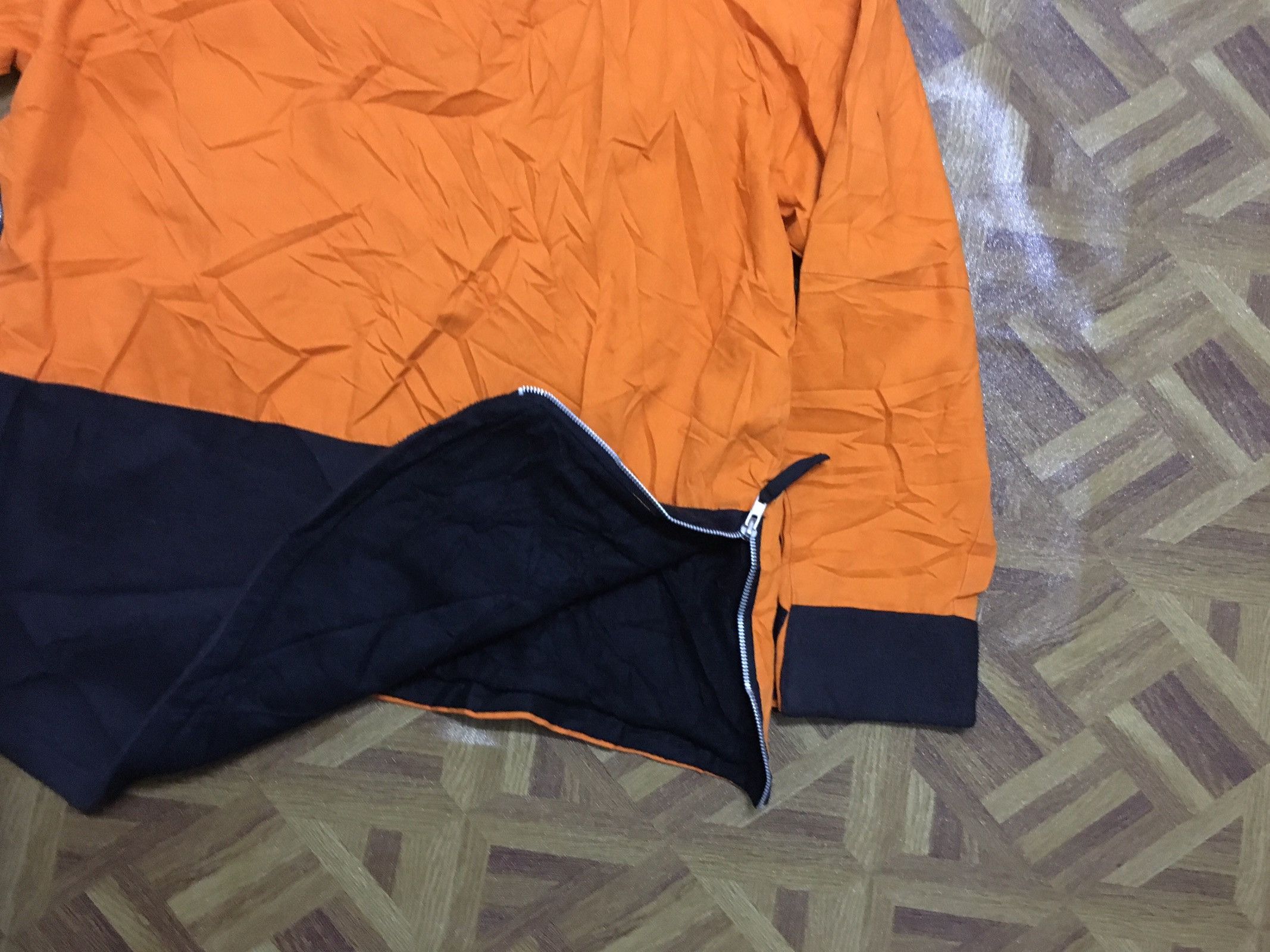 Japanese Brand orange/ black jacket zipper Size US L / EU 52-54 / 3 - 5 Thumbnail