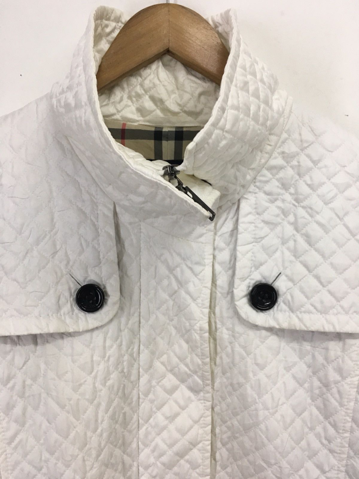 Burberry white coat Size US M / EU 48-50 / 2 - 3 Thumbnail
