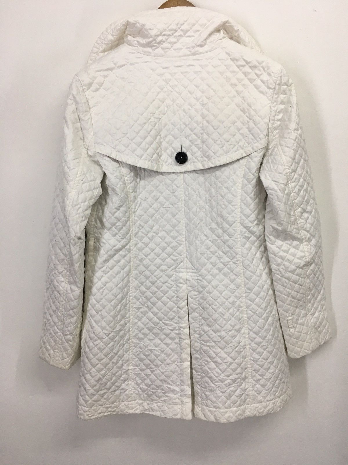 Burberry white coat Size US M / EU 48-50 / 2 - 5 Thumbnail