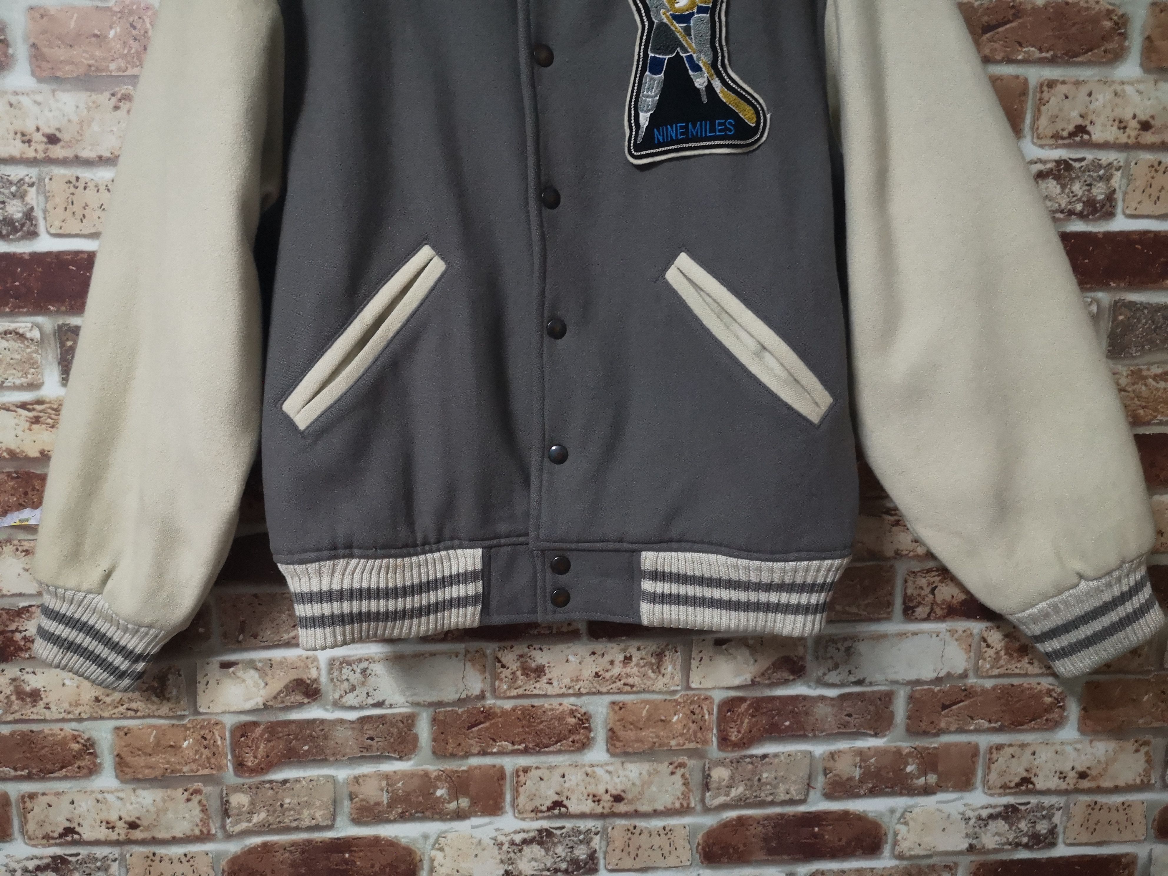 NHL VINTAGE NINE MILES VARSITY JACKET WOOL FABRIC Size US L / EU 52-54 / 3 - 4 Thumbnail