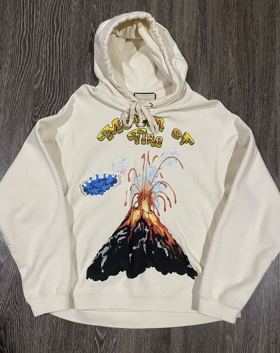 Gucci hotsell mouth hoodie