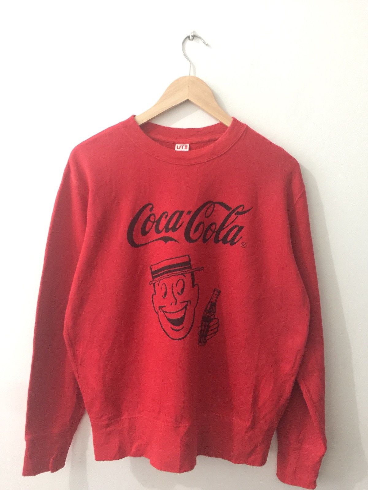 Coca Cola Coca Cola Uniqlo Sweatshirt 21X25 Size US S / EU 44-46 / 1 - 2 Thumbnail