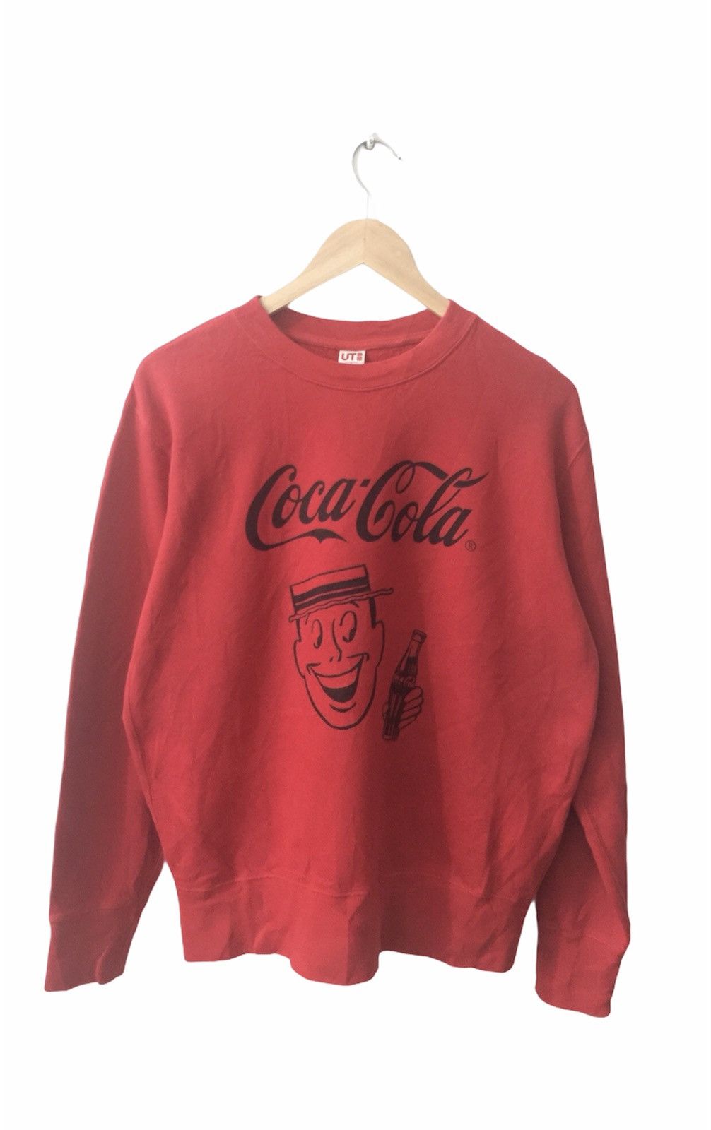 Coca Cola Coca Cola Uniqlo Sweatshirt 21X25 Size US S / EU 44-46 / 1 - 1 Thumbnail