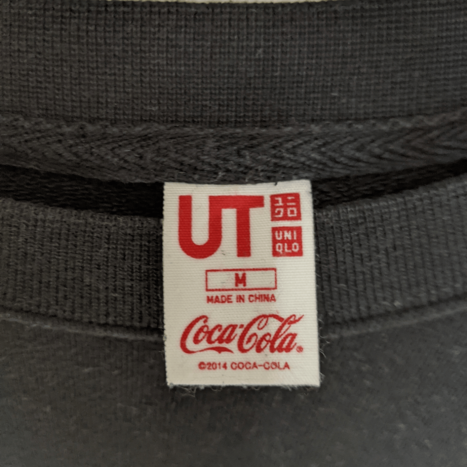 Coca Cola UNIQLO x 2014 Coca Coca Delicious Refreshing Sweatshirt Size US M / EU 48-50 / 2 - 8 Thumbnail