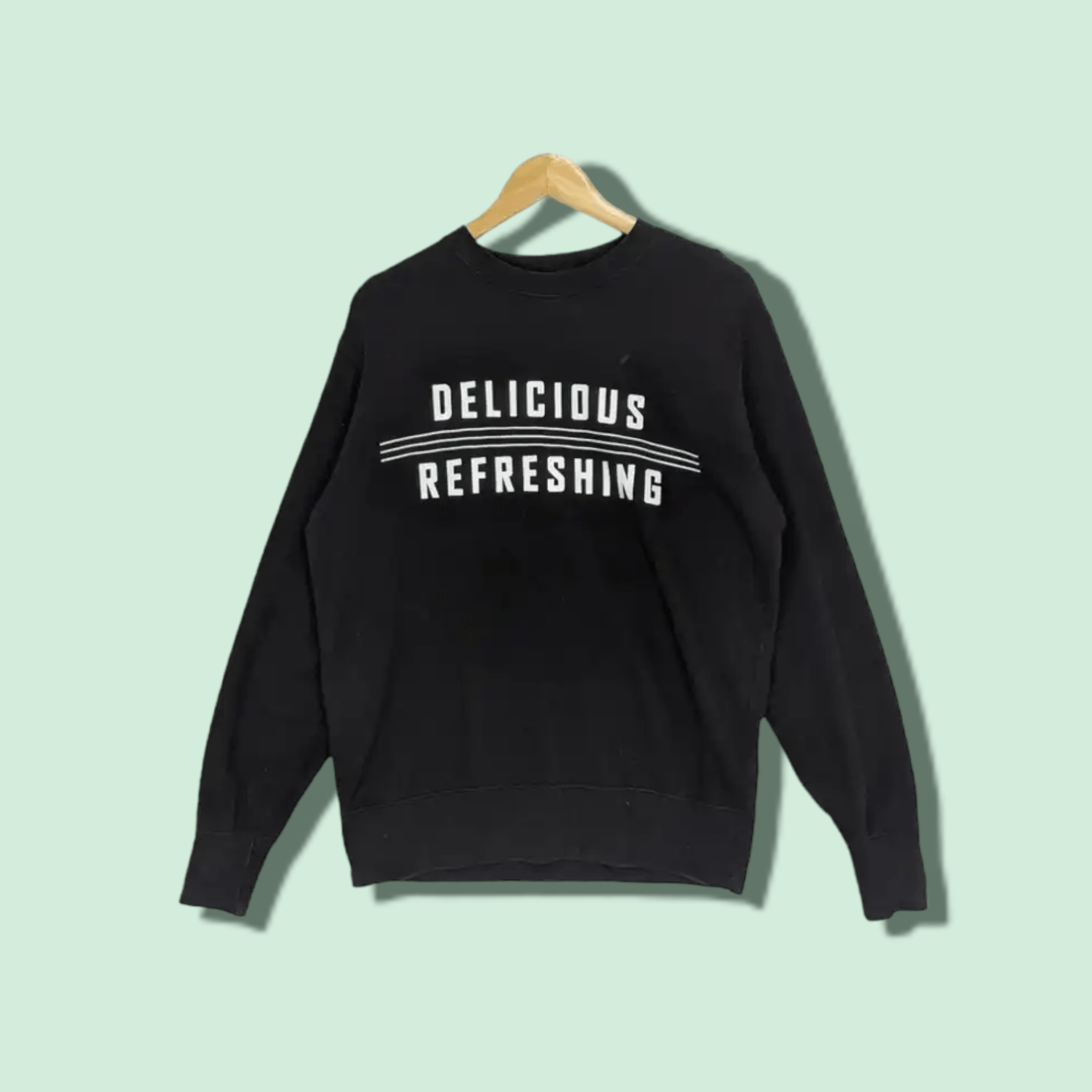 Coca Cola UNIQLO x 2014 Coca Coca Delicious Refreshing Sweatshirt Size US M / EU 48-50 / 2 - 1 Thumbnail