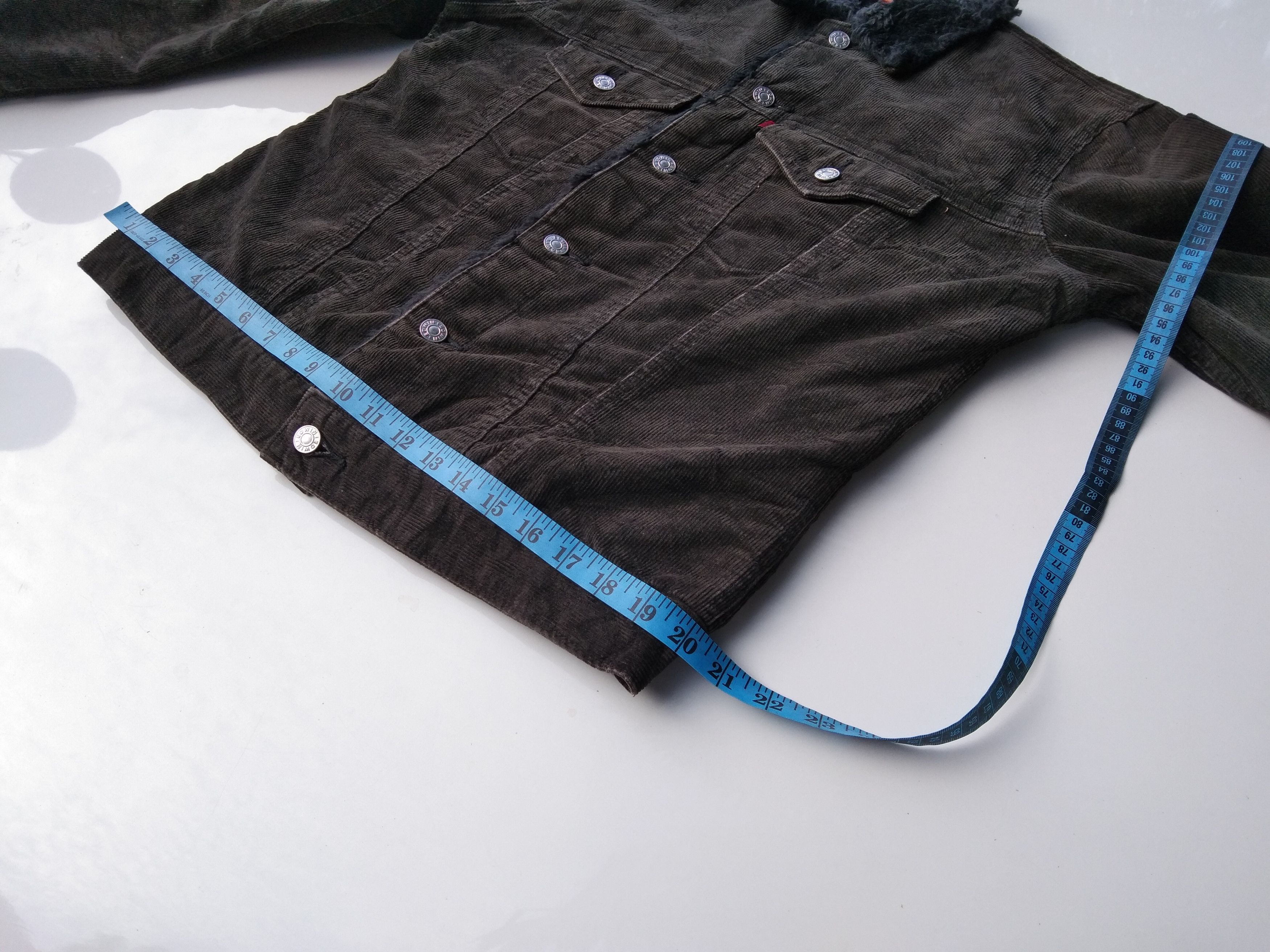 Edwin × Japanese Brand × Vintage EDWIN COLDUROY TRUCKER JACKET WITH FAUX FUR LINING Size US M / EU 48-50 / 2 - 19 Thumbnail