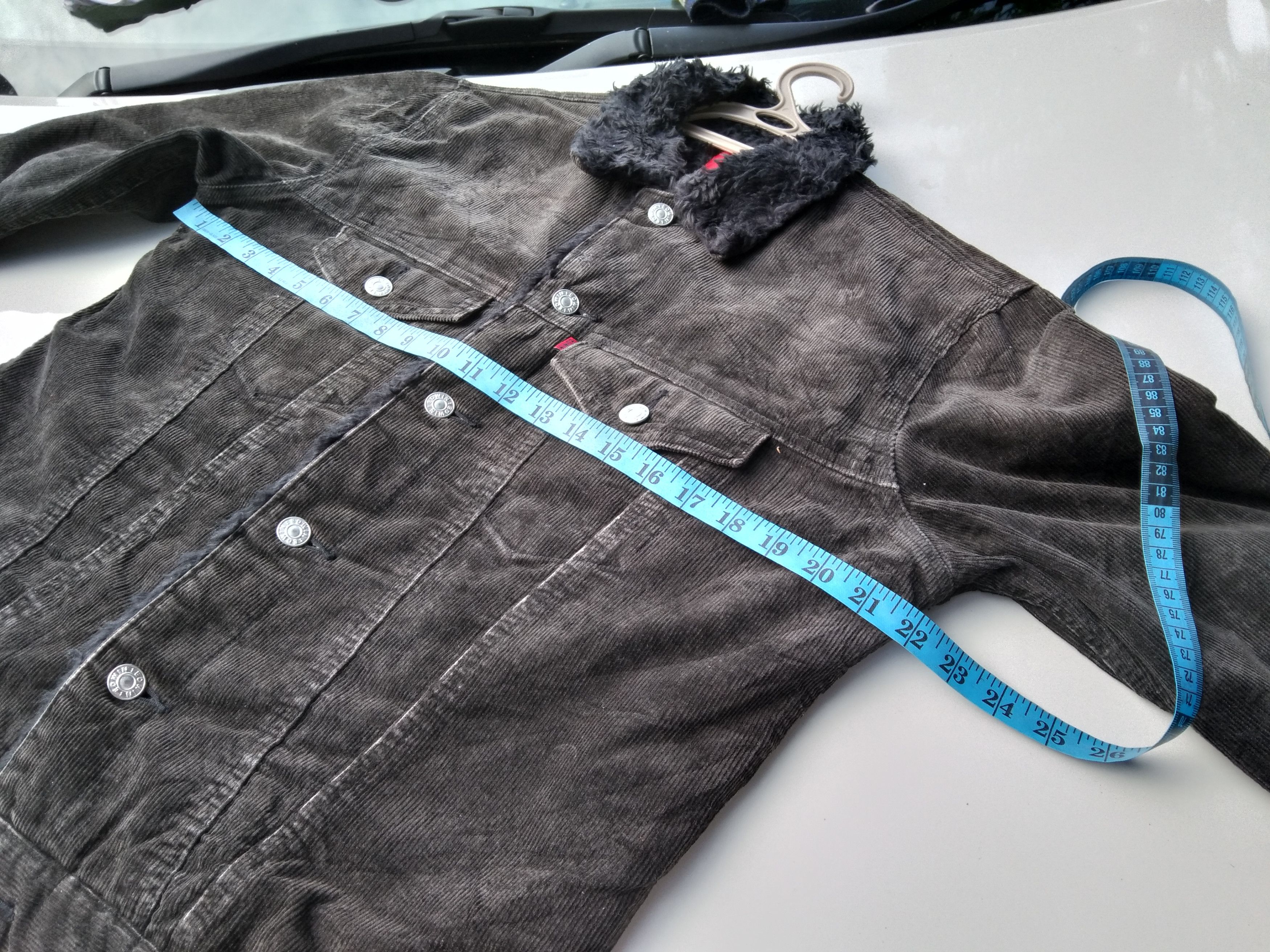 Edwin × Japanese Brand × Vintage EDWIN COLDUROY TRUCKER JACKET WITH FAUX FUR LINING Size US M / EU 48-50 / 2 - 17 Thumbnail