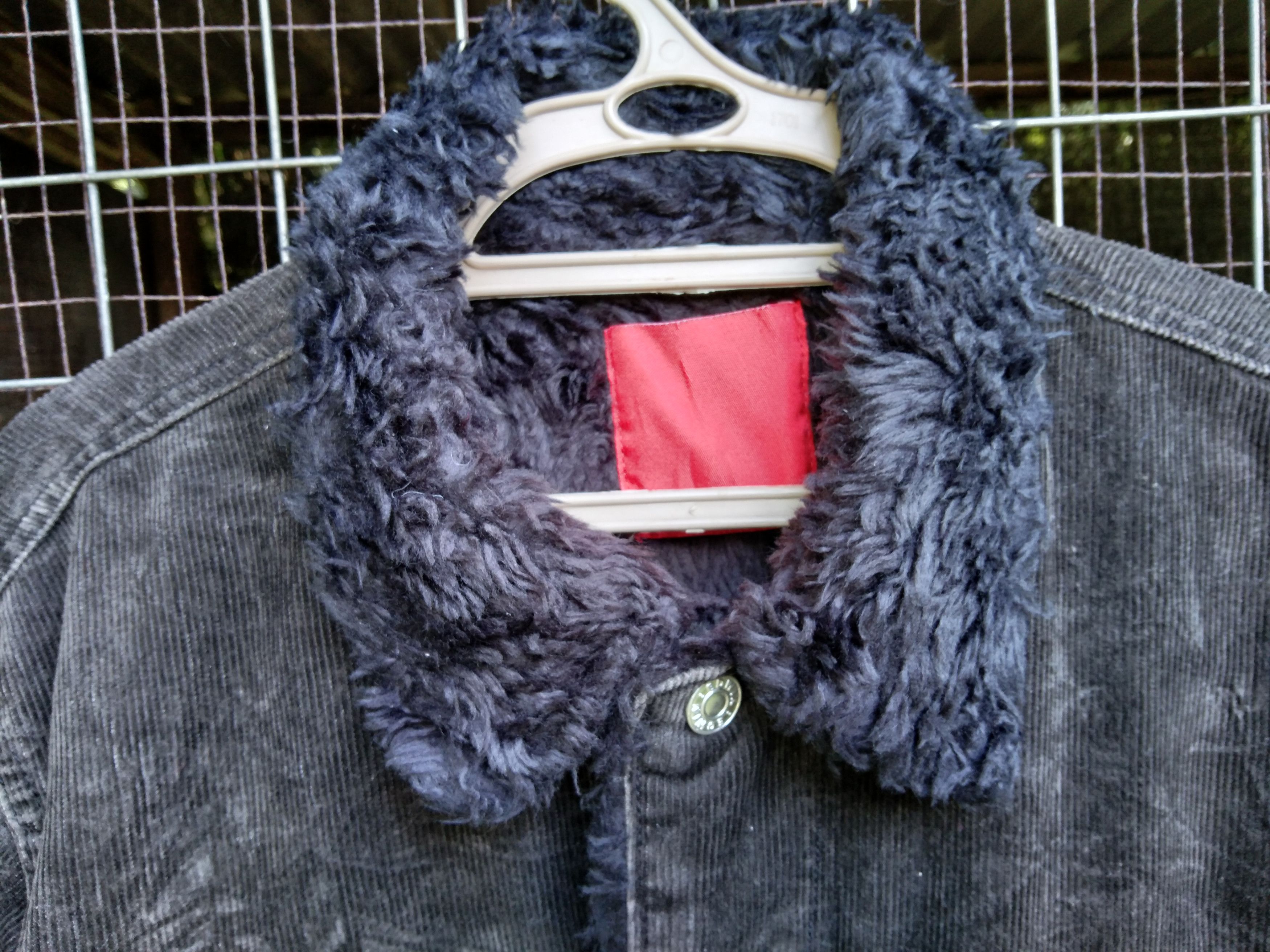 Edwin × Japanese Brand × Vintage EDWIN COLDUROY TRUCKER JACKET WITH FAUX FUR LINING Size US M / EU 48-50 / 2 - 12 Thumbnail